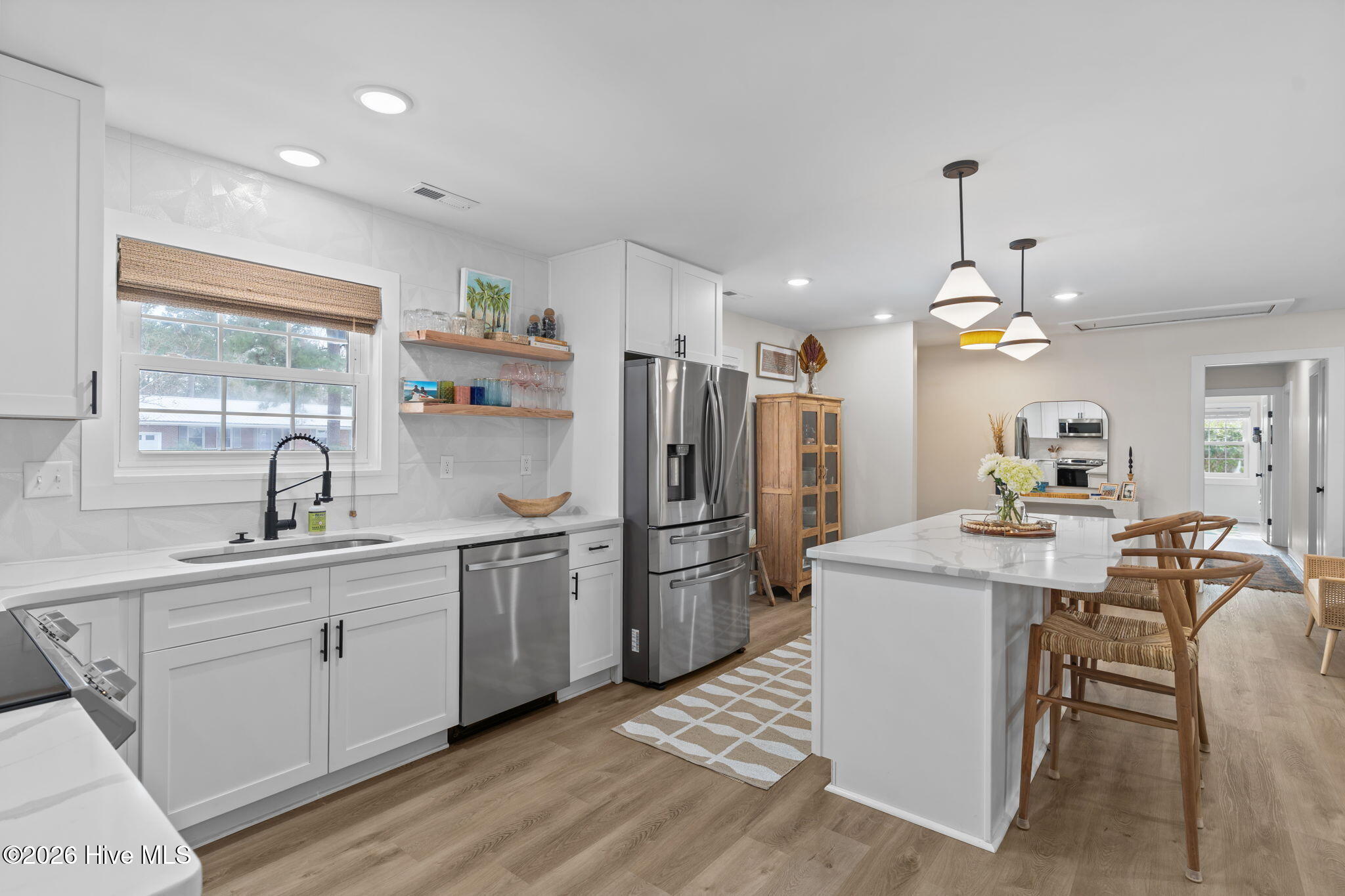 100552311 | Photo 19