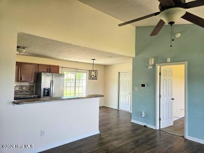 320 Top Knot Road,Hubert