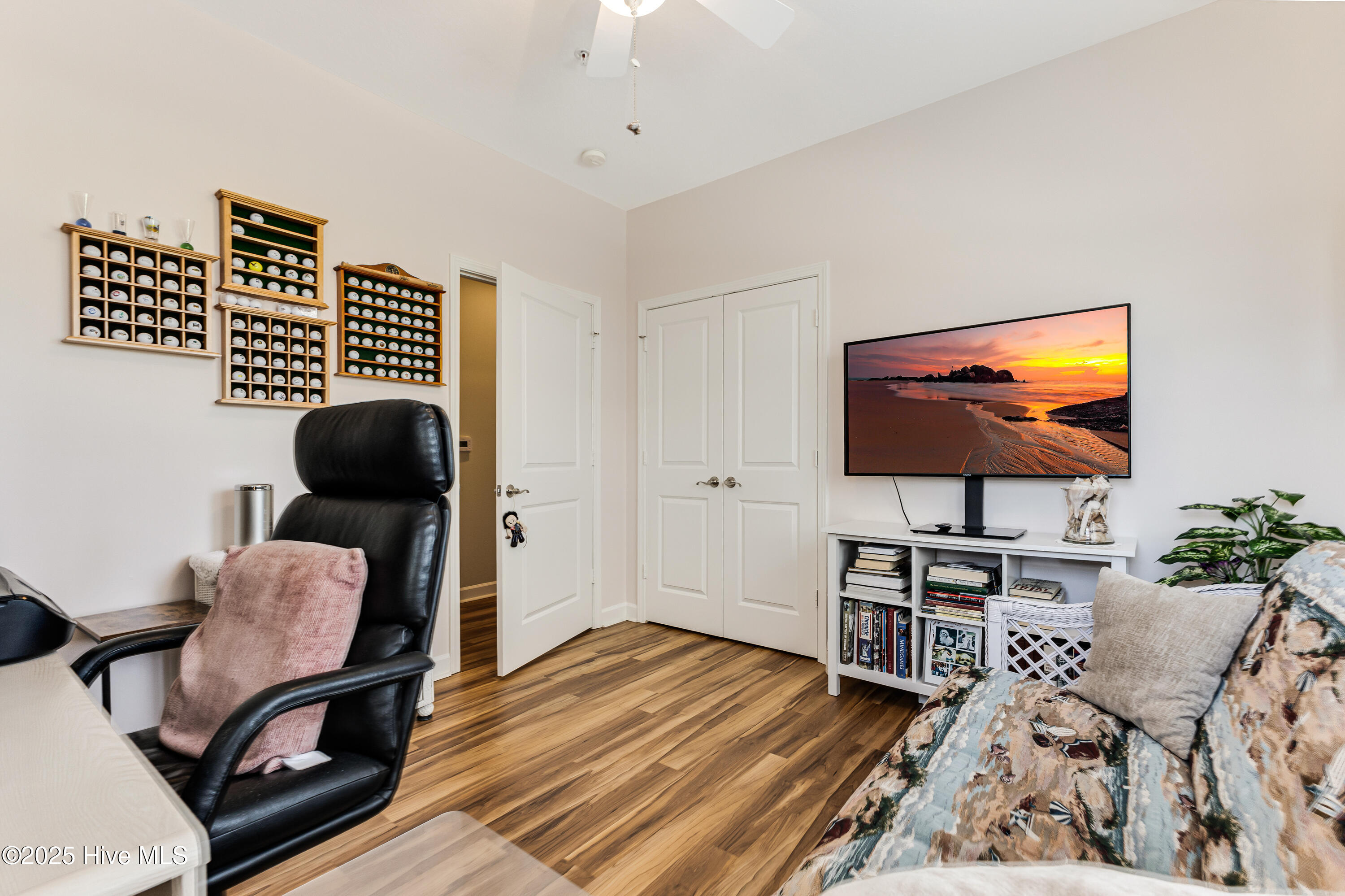 100507885 | Photo 24