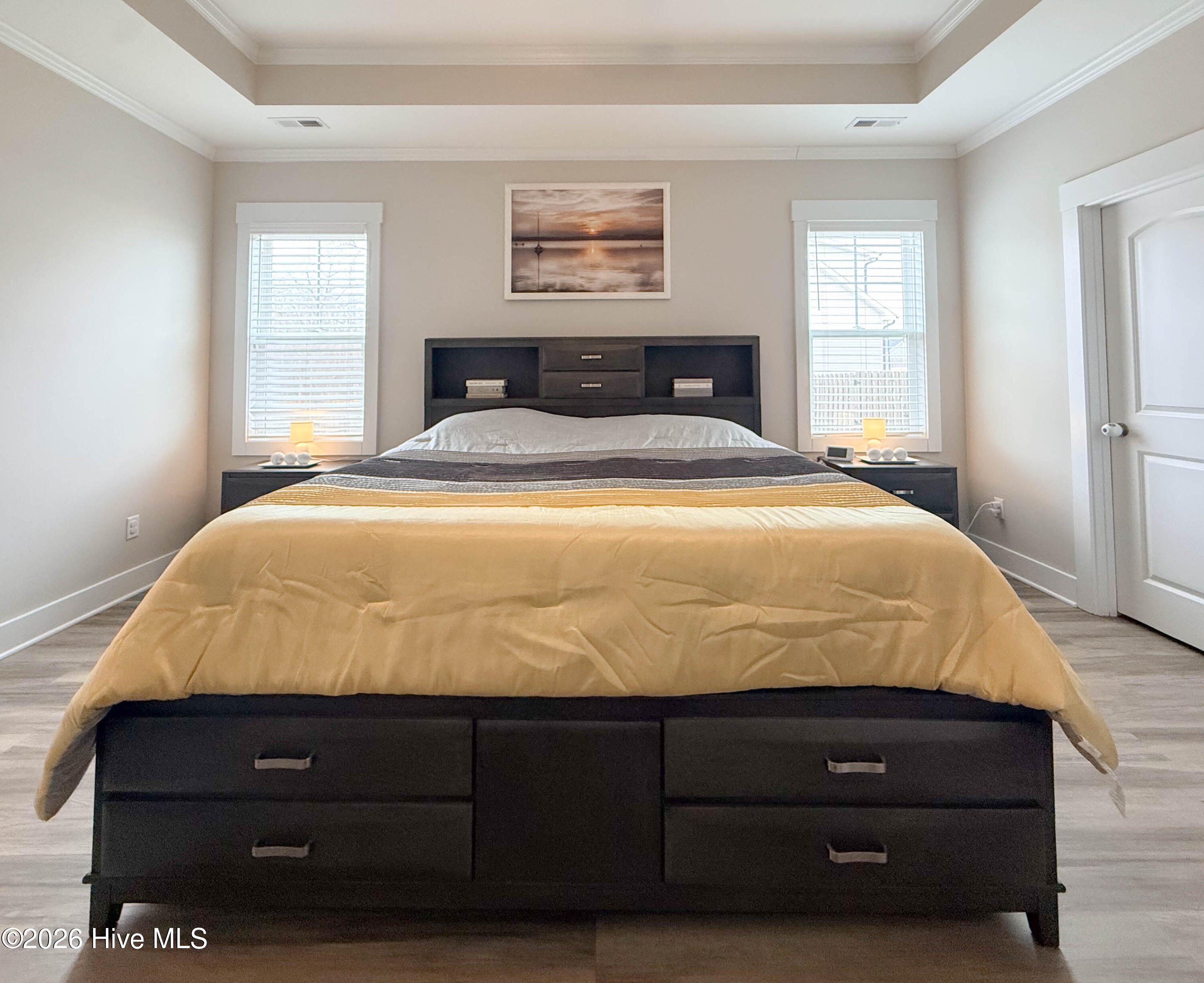 100560693 | Photo 54