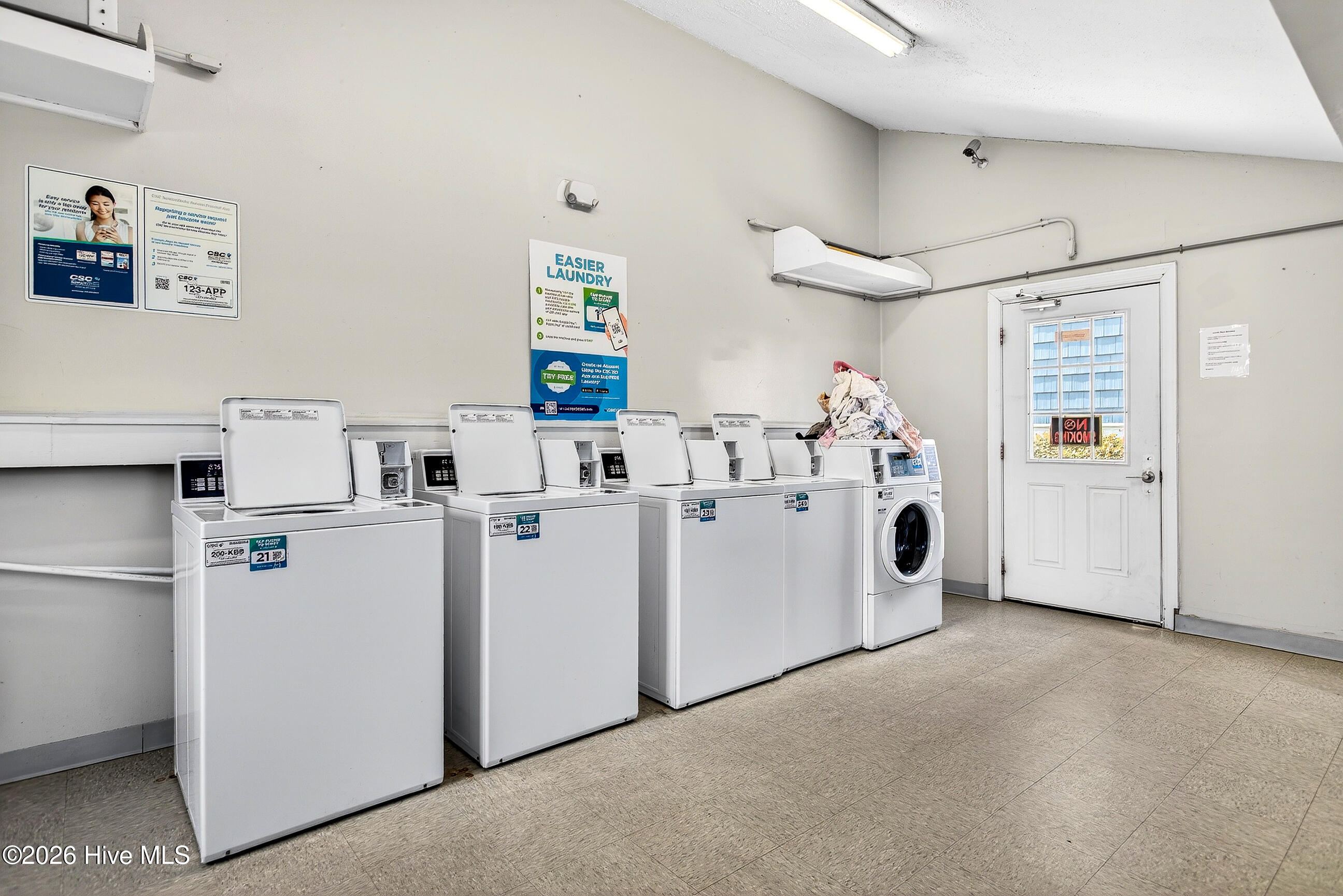 100562717 | Photo 20