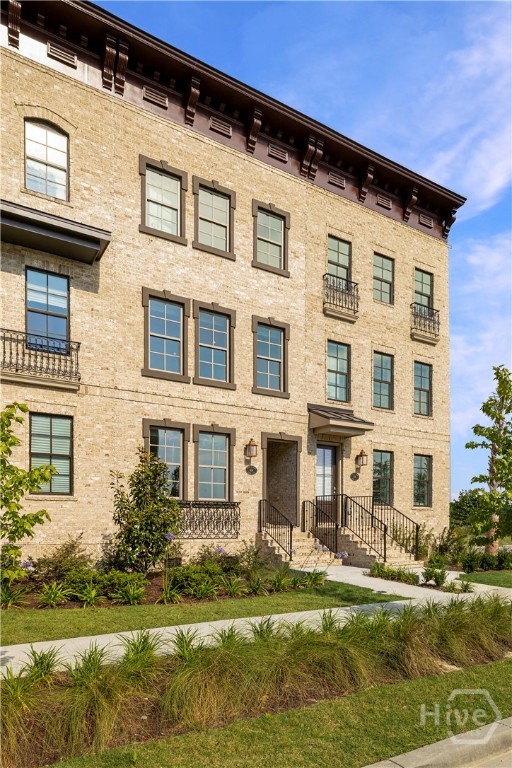 Photo 1 of Townhouse for sale at 416 Upper E Ave, Savannah, GA 31401 | MLS# SA366988 | Listing updated on 2026-10-28