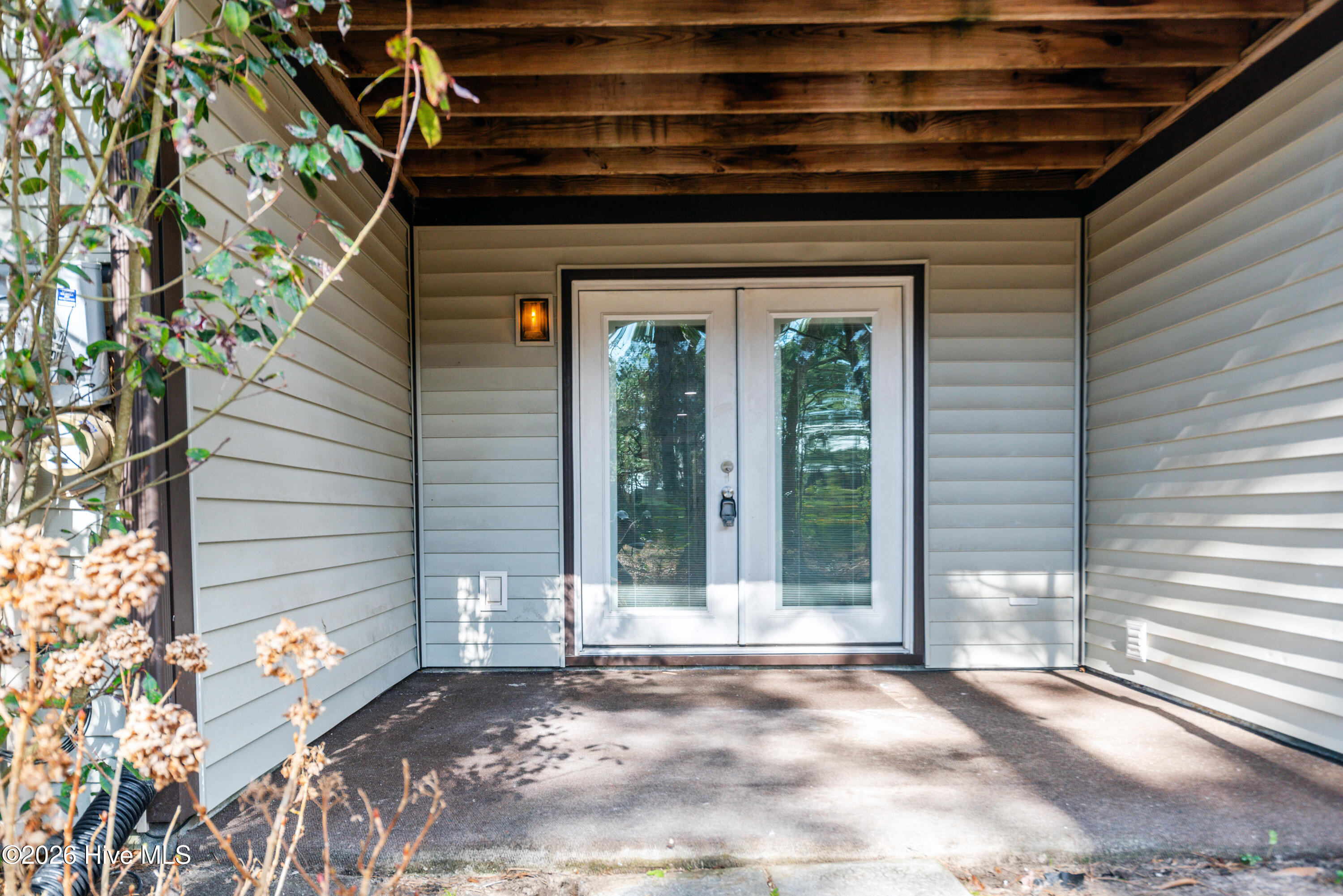 100550917 | Photo 20