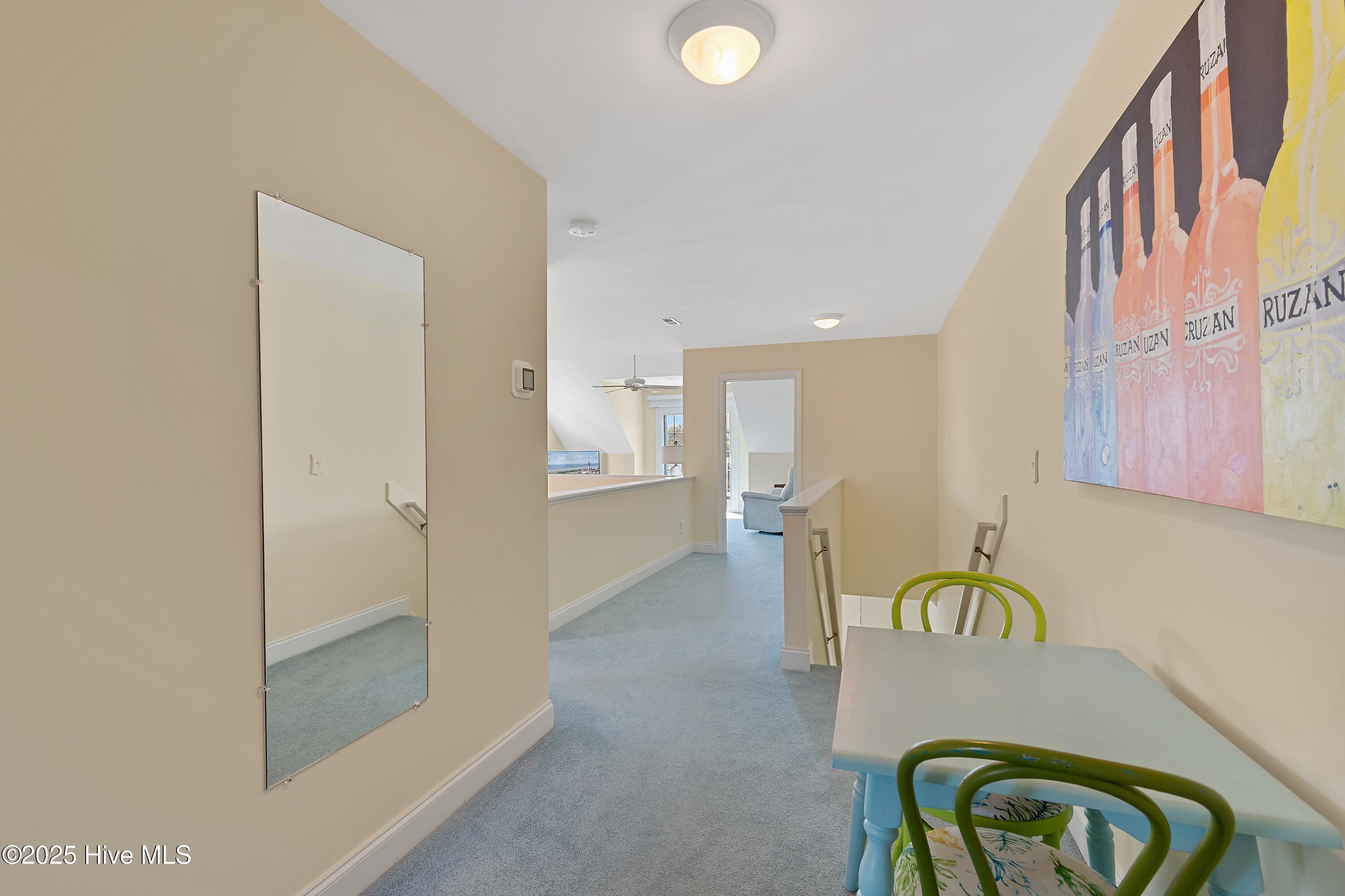 100533940 | Photo 55