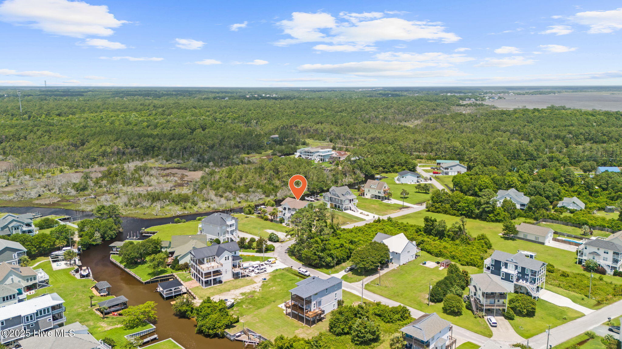 100514865 | Photo 64