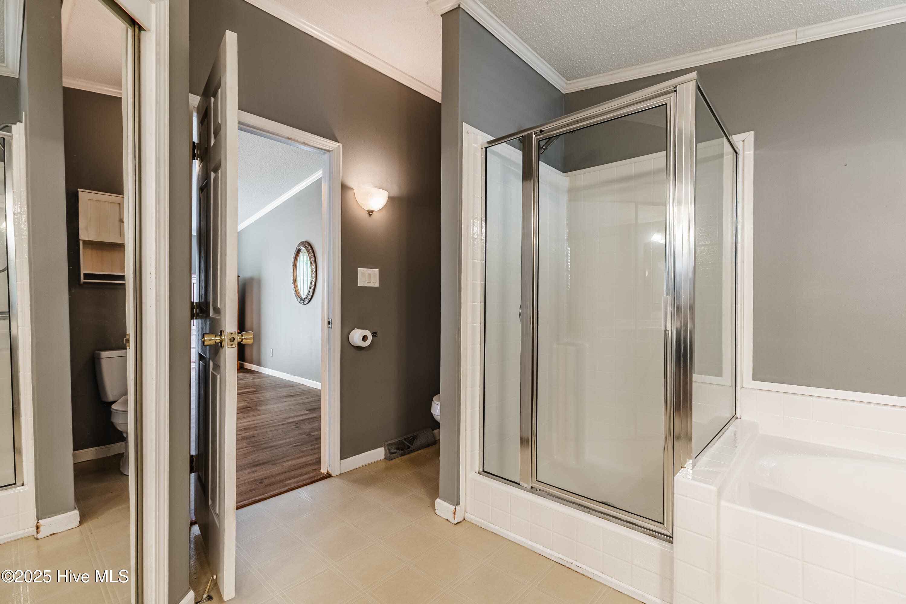 100524257 | Photo 23