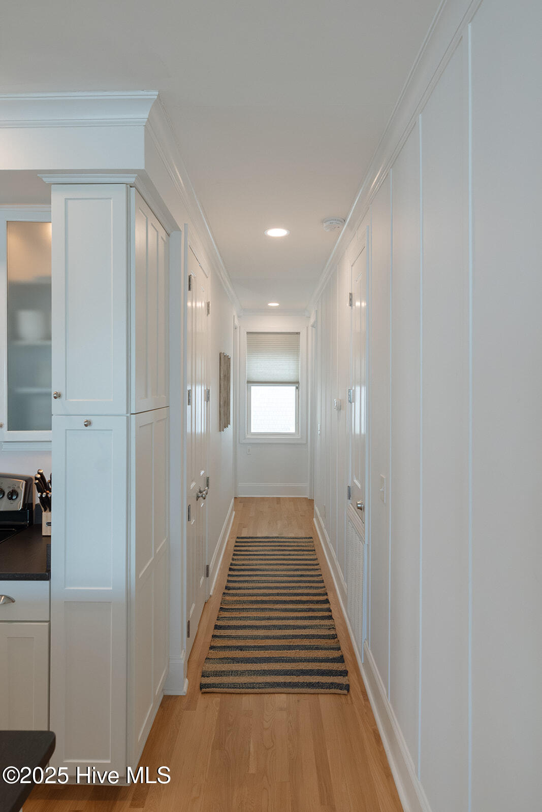 100536787 | Photo 26