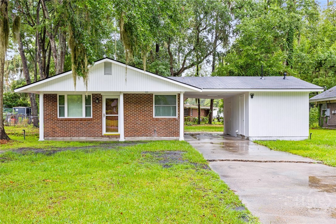 Property at 8519 Cresthill Avenue