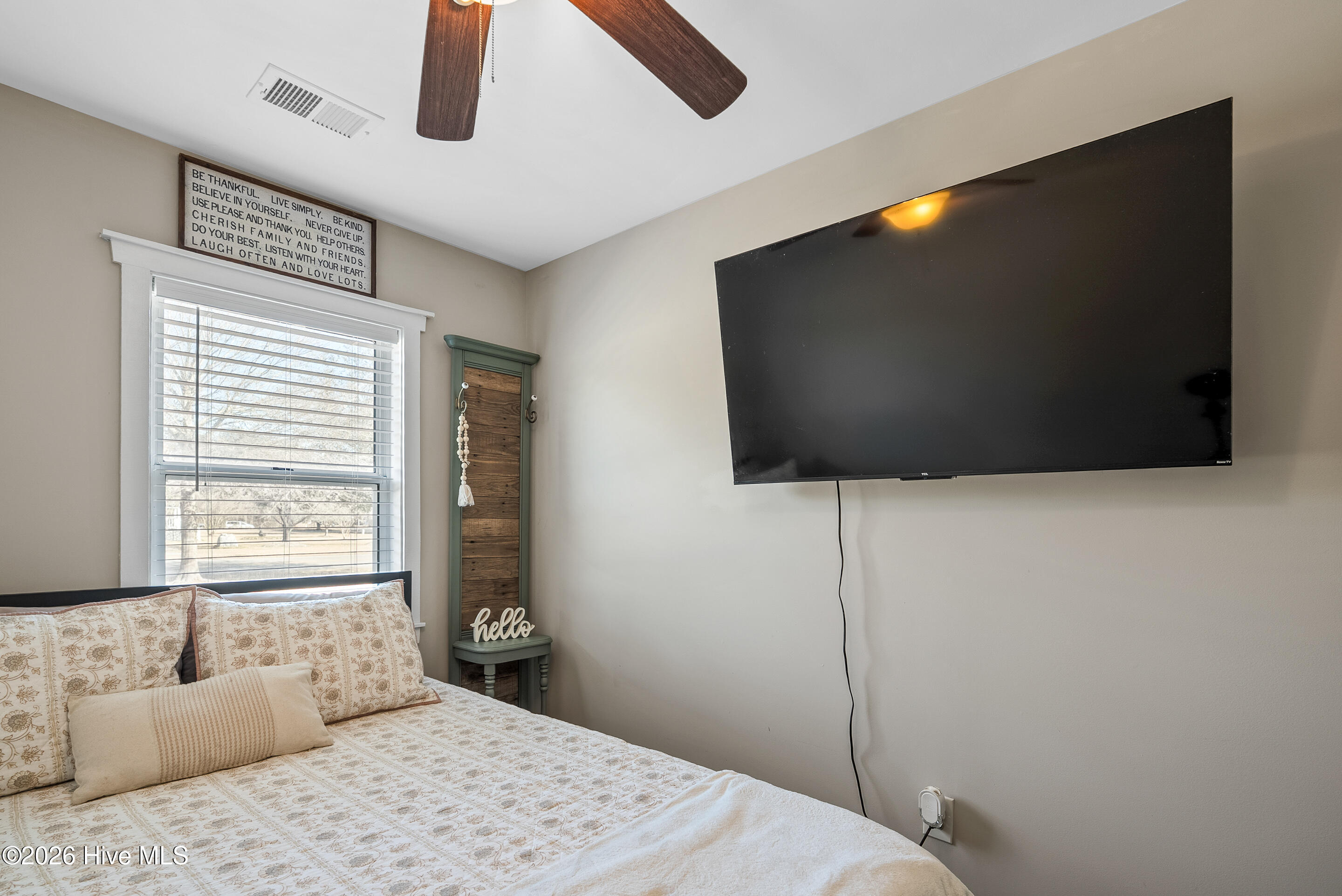 100555507 | Photo 18