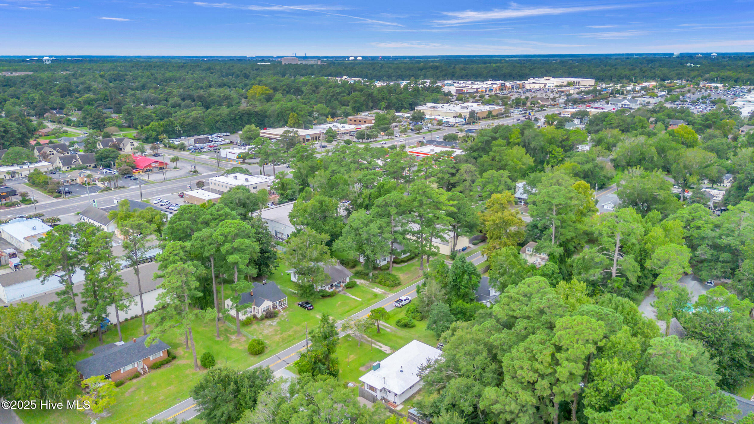 100527112 | Photo 36