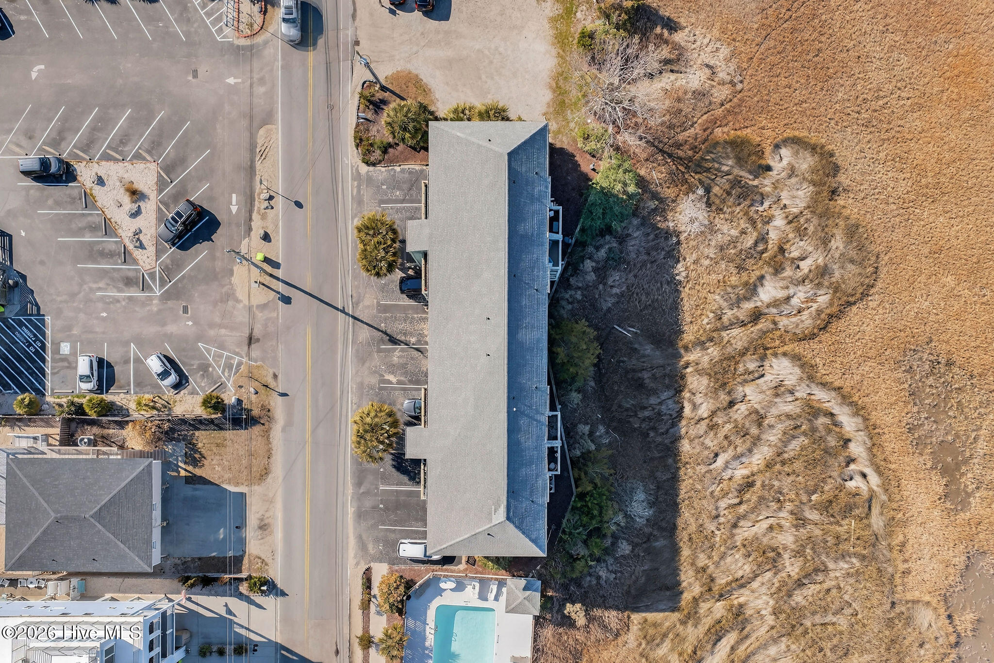 100554864 | Photo 34