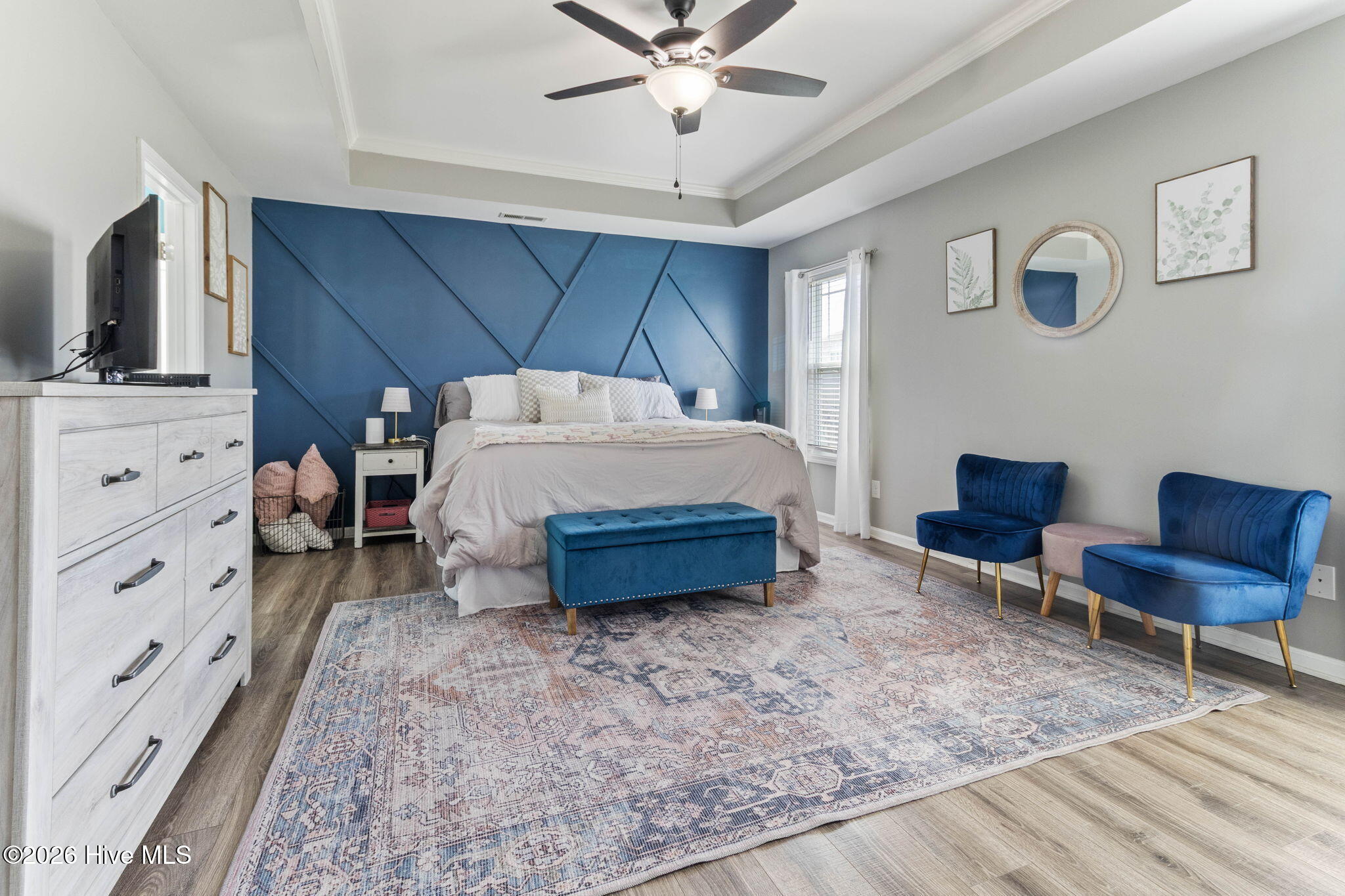 100556035 | Photo 15