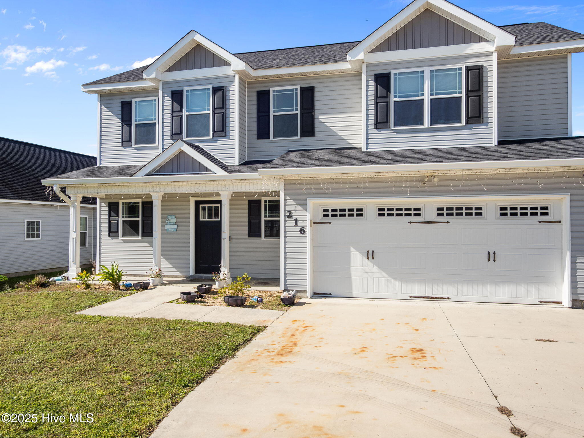 100534752 | Photo 49