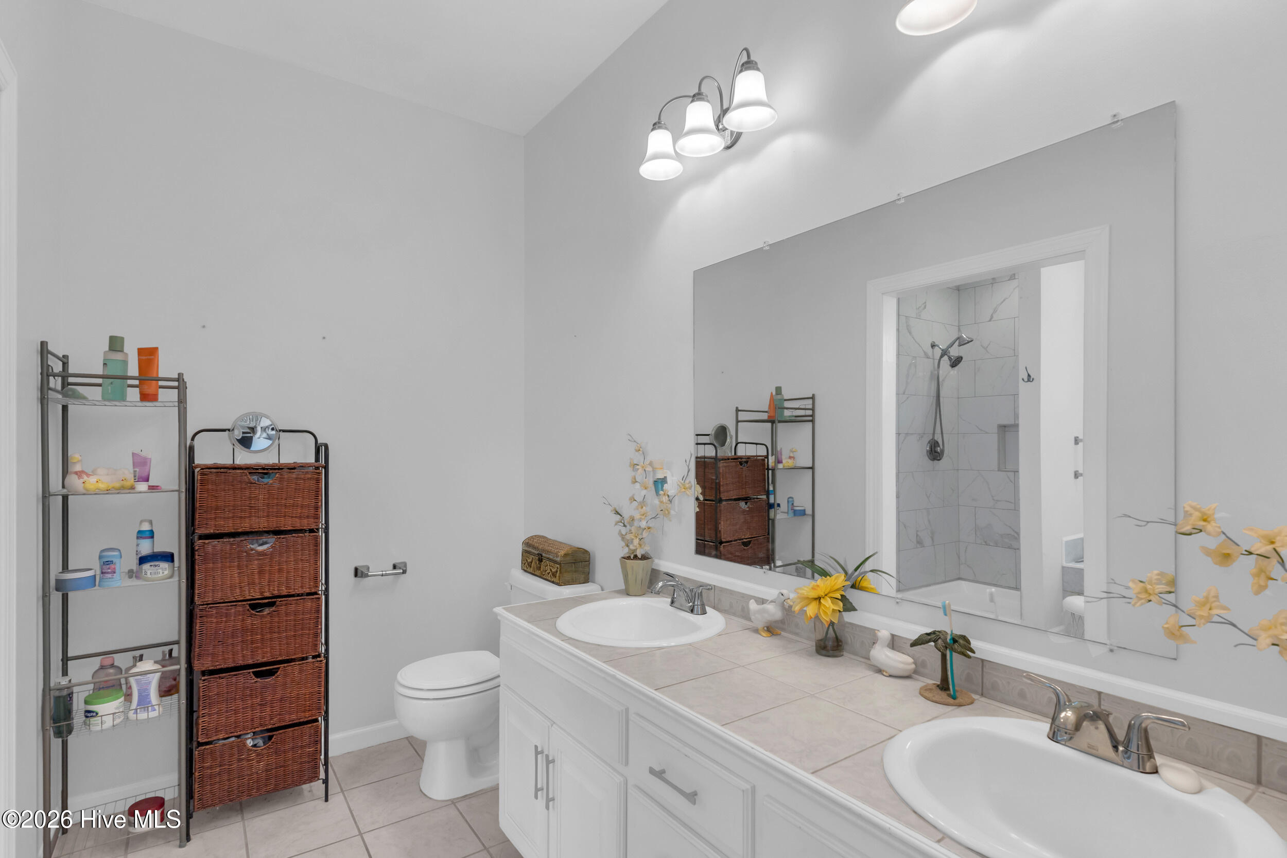 100552694 | Photo 18