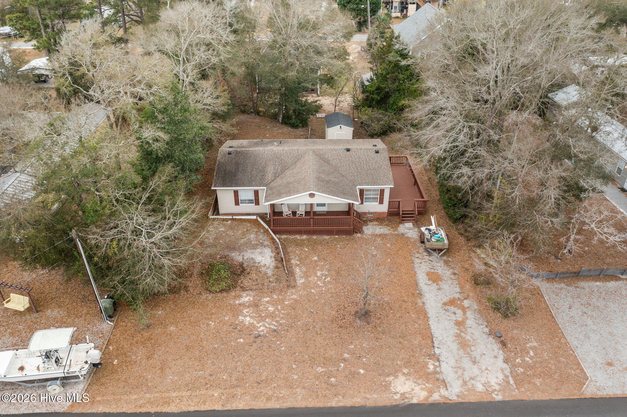 100548525 | Photo 47