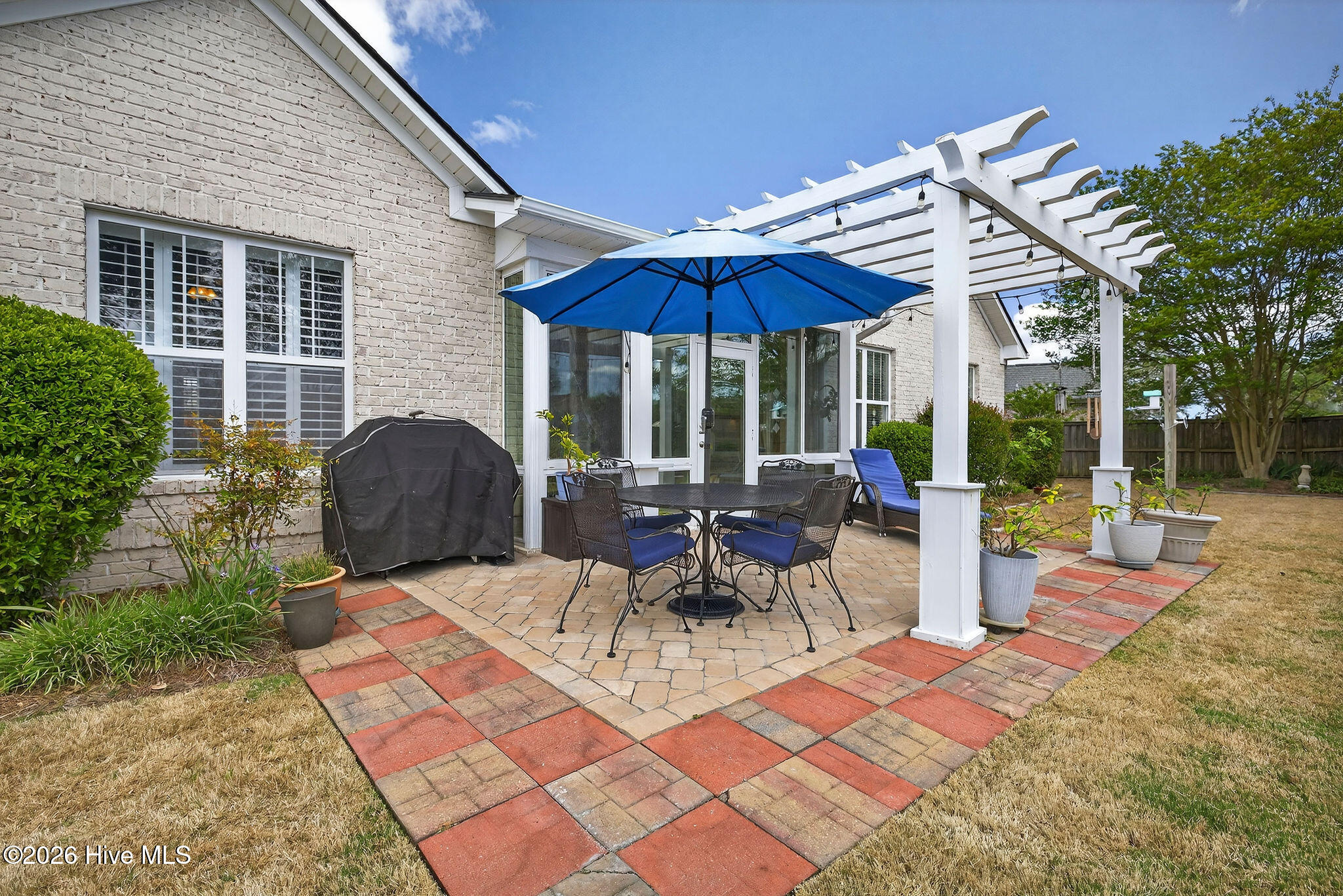 100565729 | Photo 41