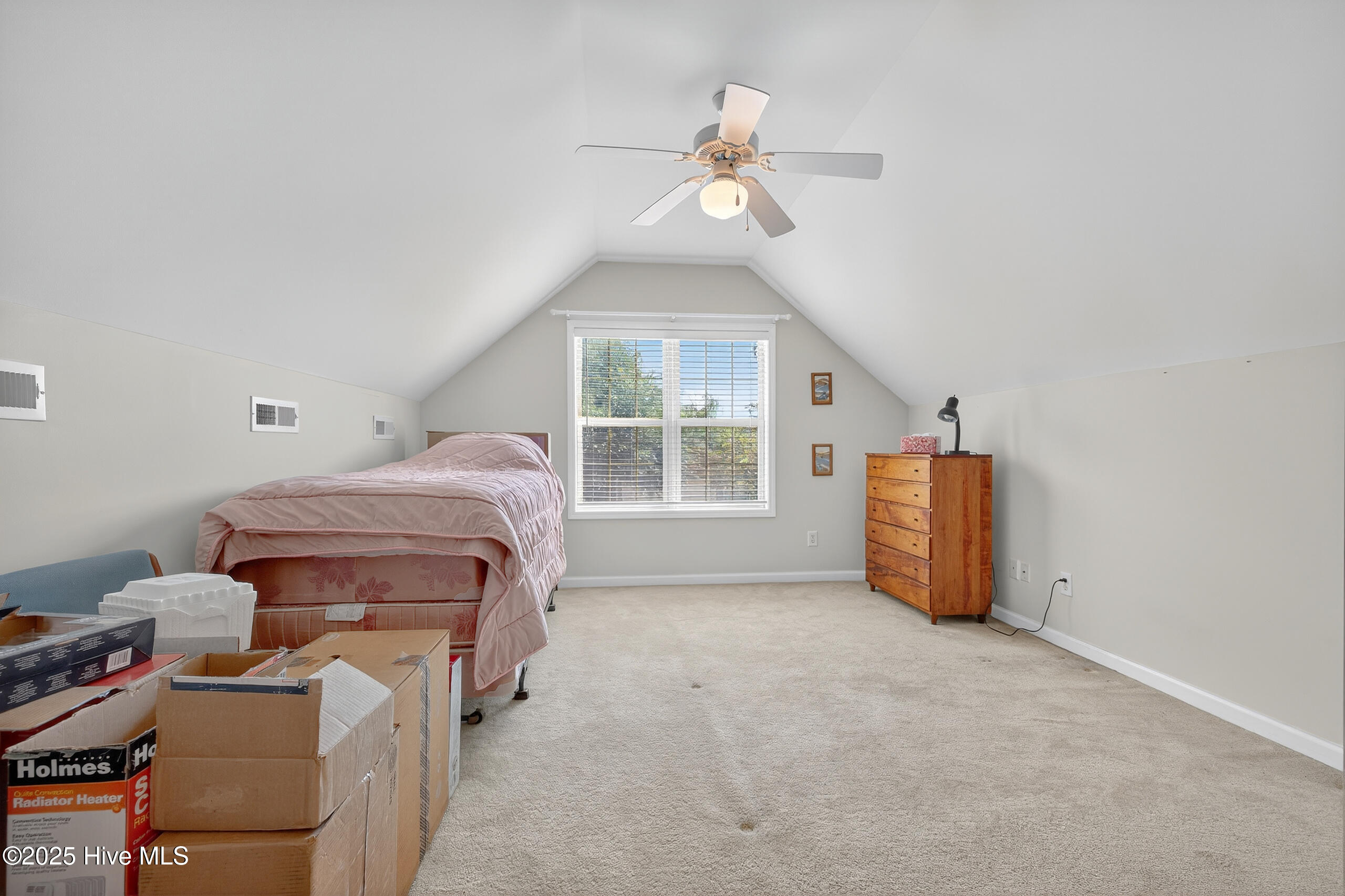 1409 Brookside Gardens Drive, Wilmington, NC 28411 – photo 21: 022_6Q7A3696