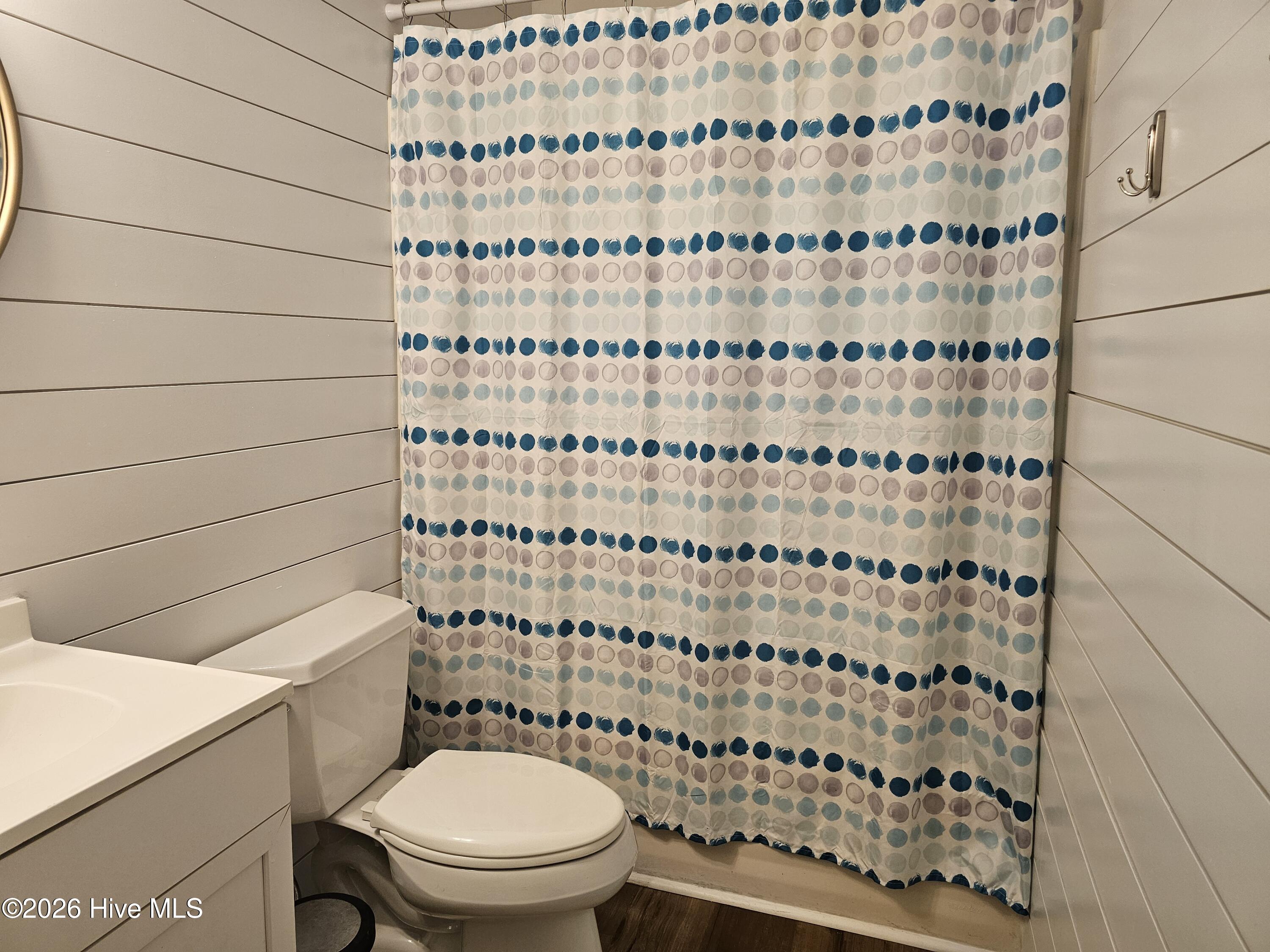 100564512 | Photo 18