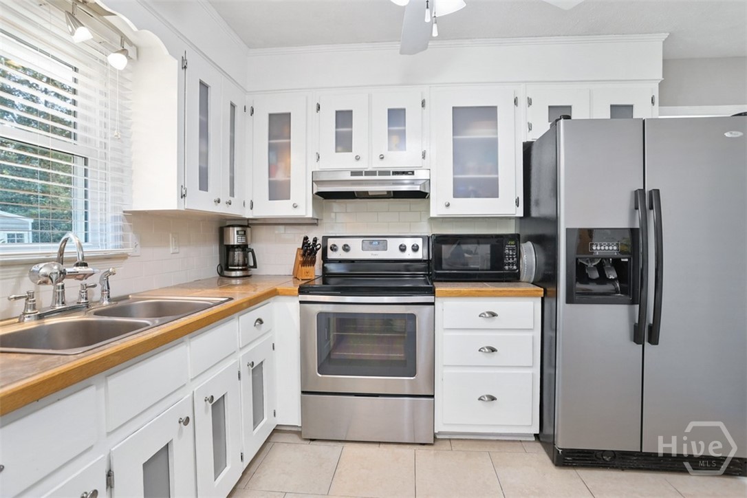 5 Prince Charles Court