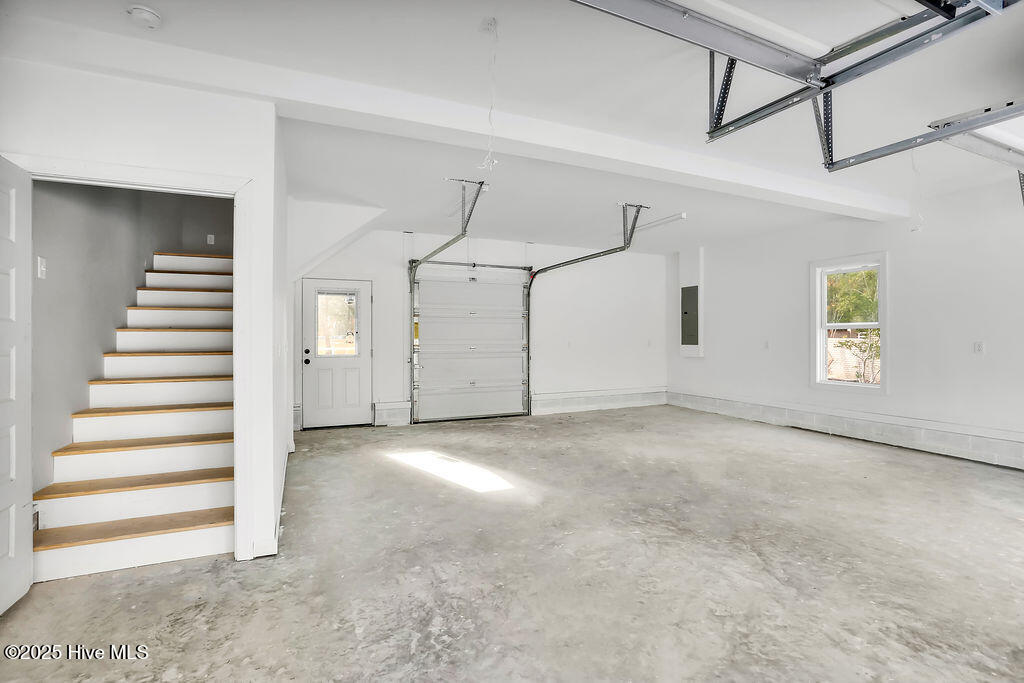 100529552 | Photo 31