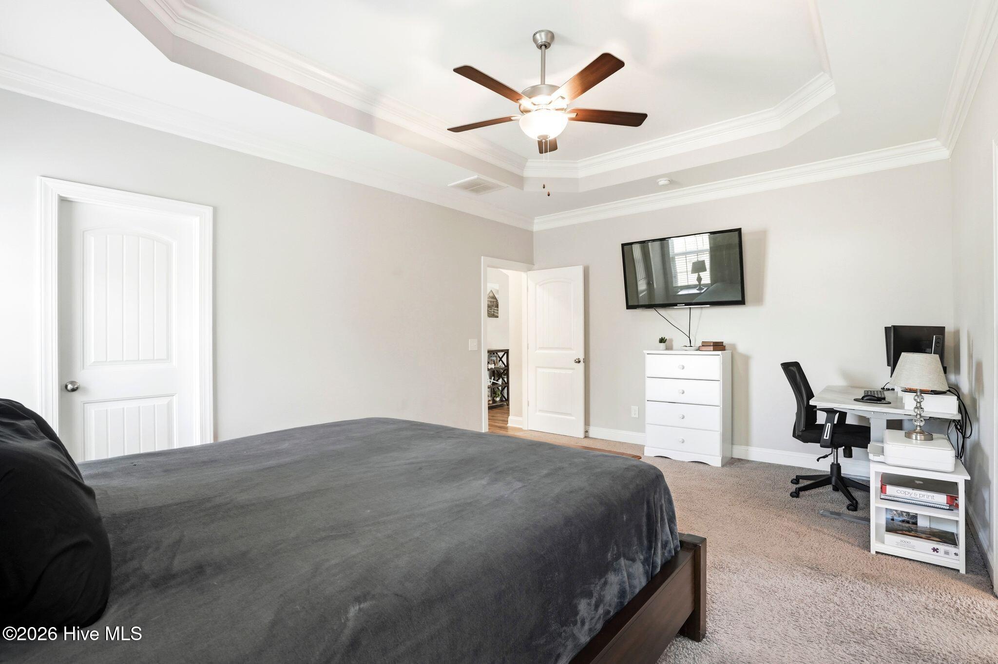 100563818 | Photo 26