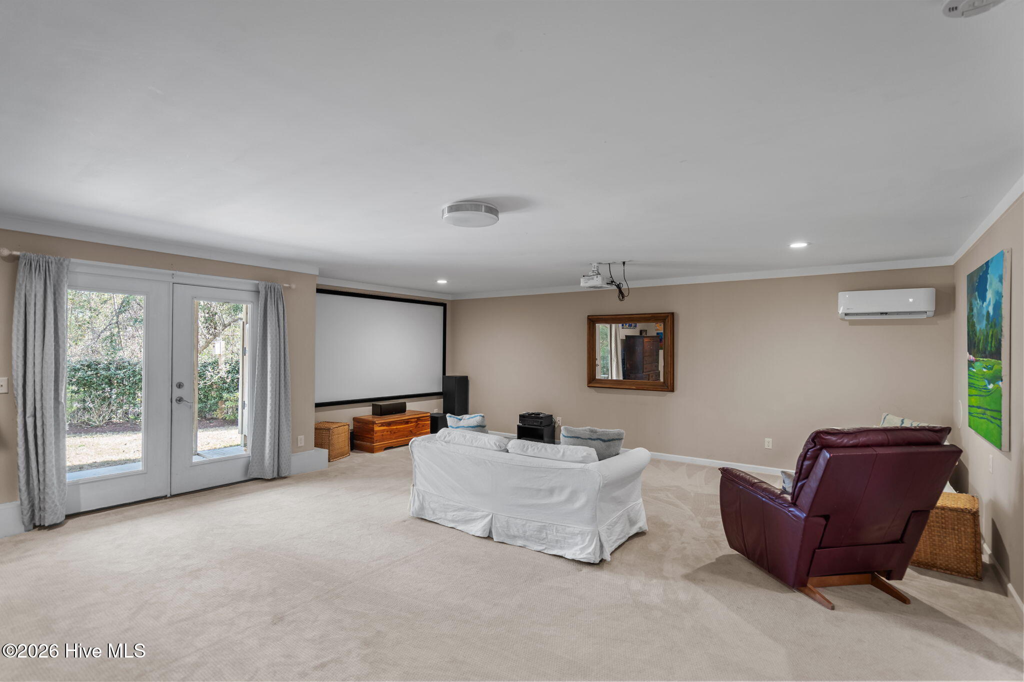 100559894 | Photo 44