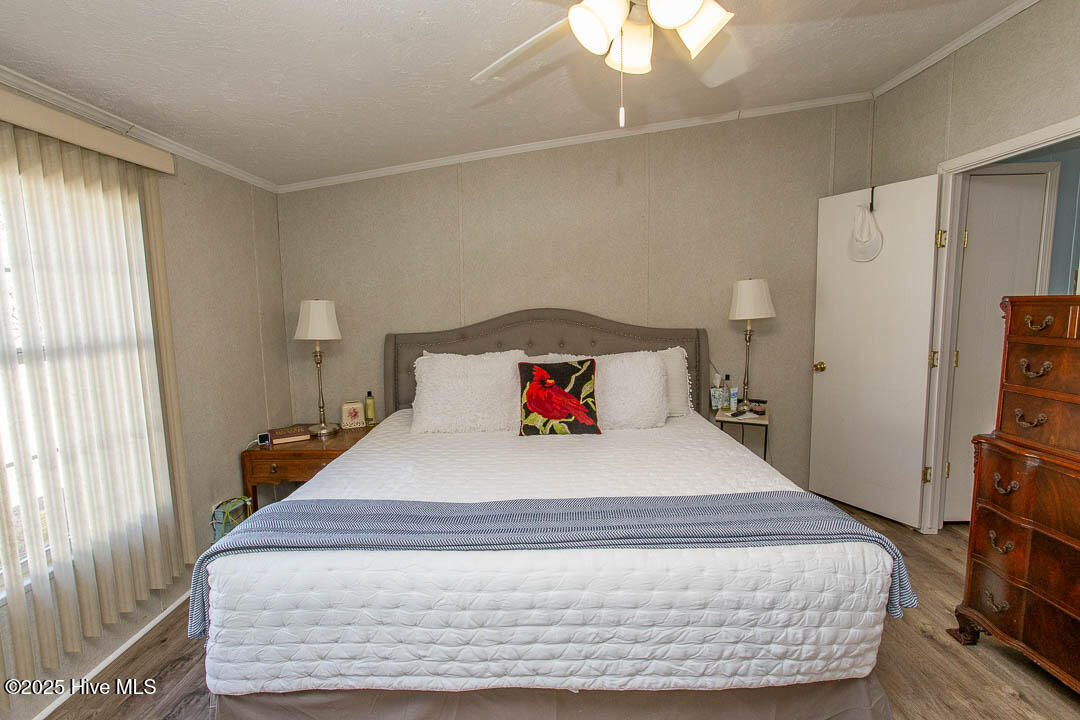 100484283 | Photo 16