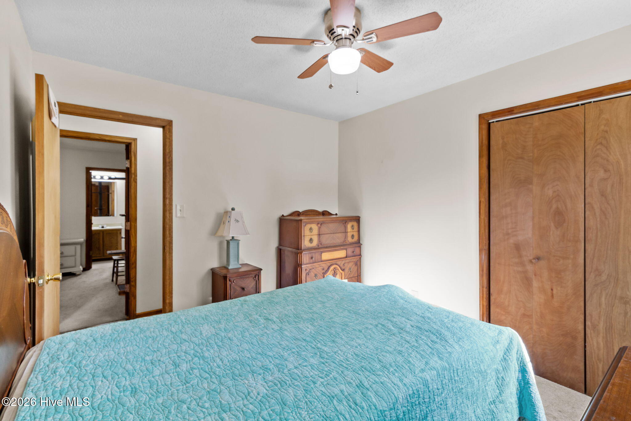 100563206 | Photo 18