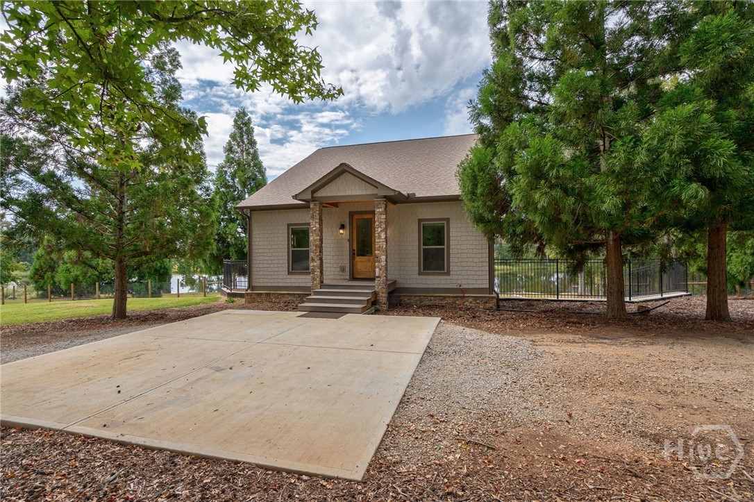 Homes for sale in Bishop, GA | 1364 Old Bishop Rd, Bishop, GA 30621 | MLS# CL340026