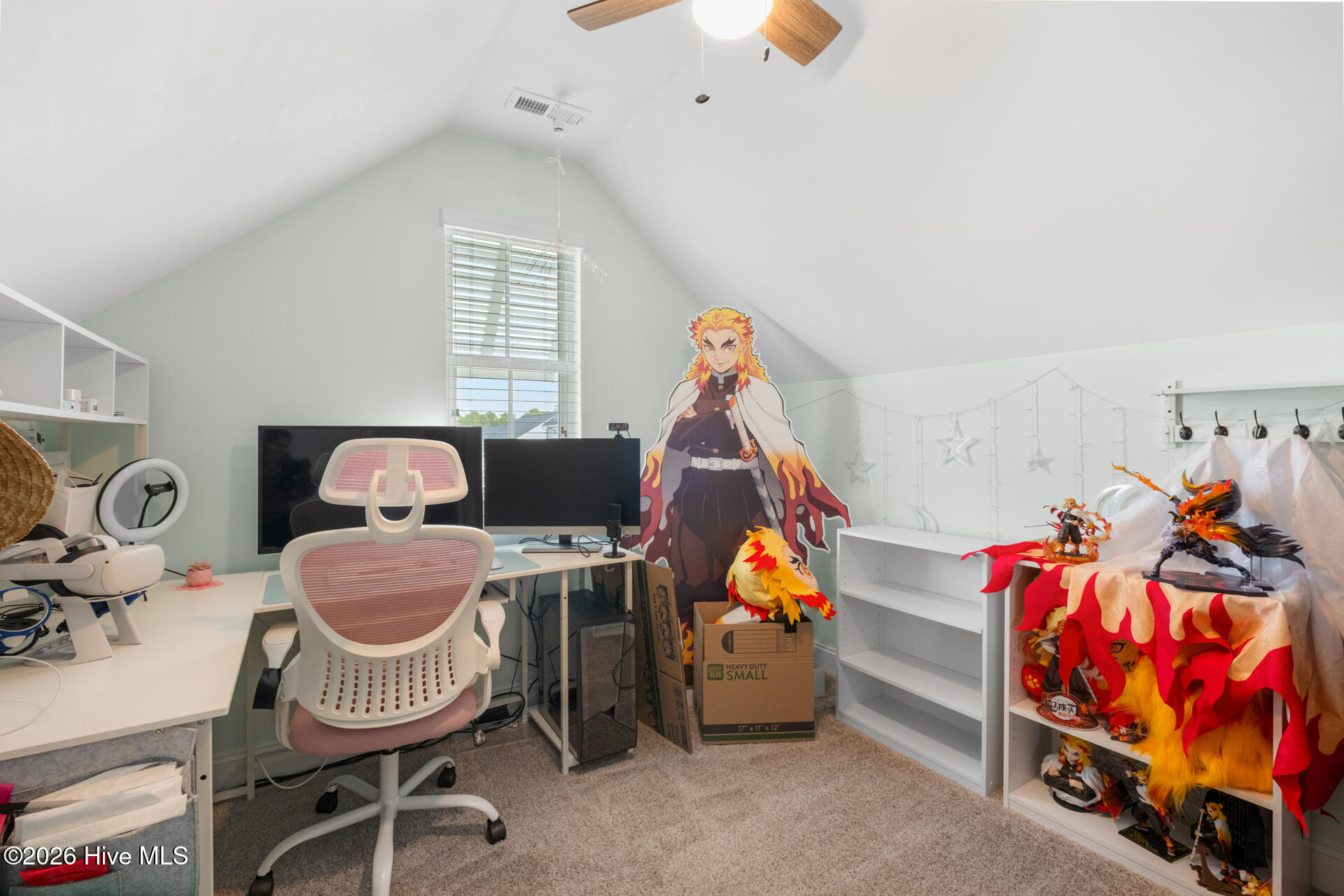 100552909 | Photo 38