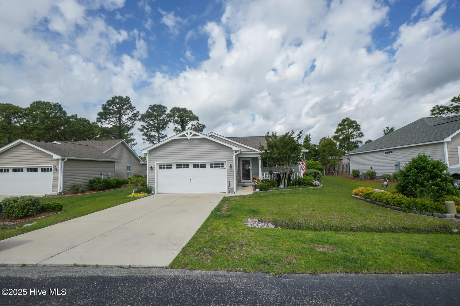 100515060 | Photo 25