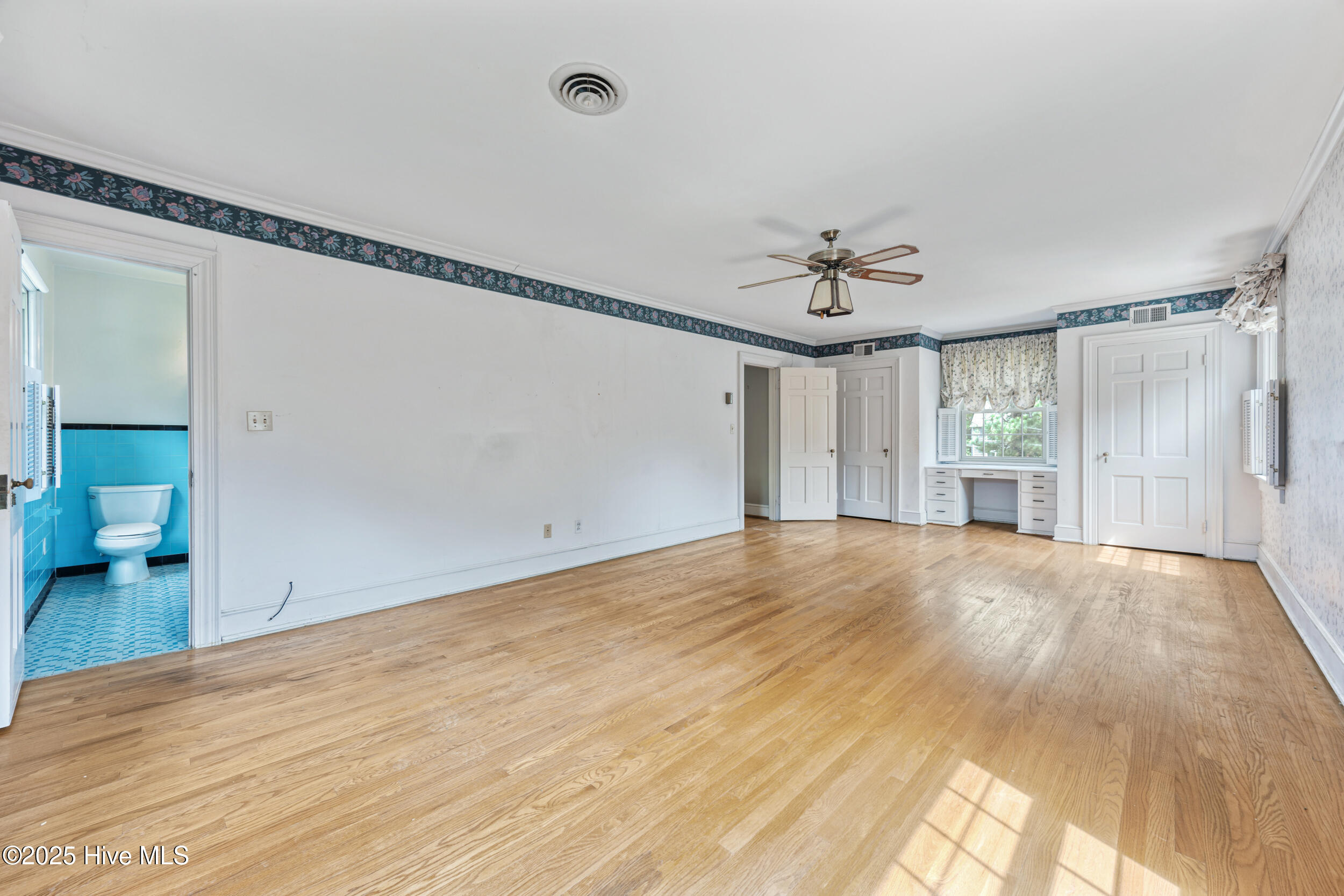 1300 Fairfax Avenue, Elizabeth City, NC, 27909