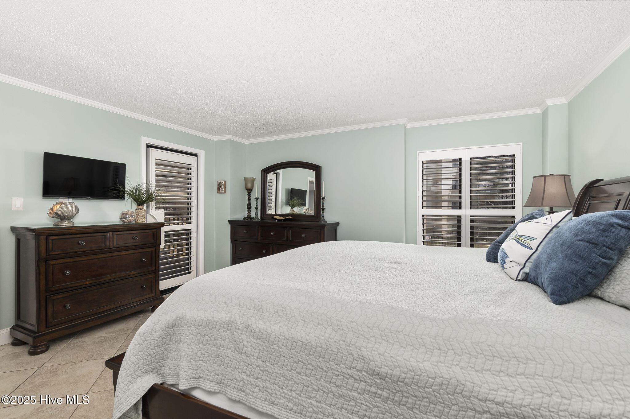 Primary bedroom suite