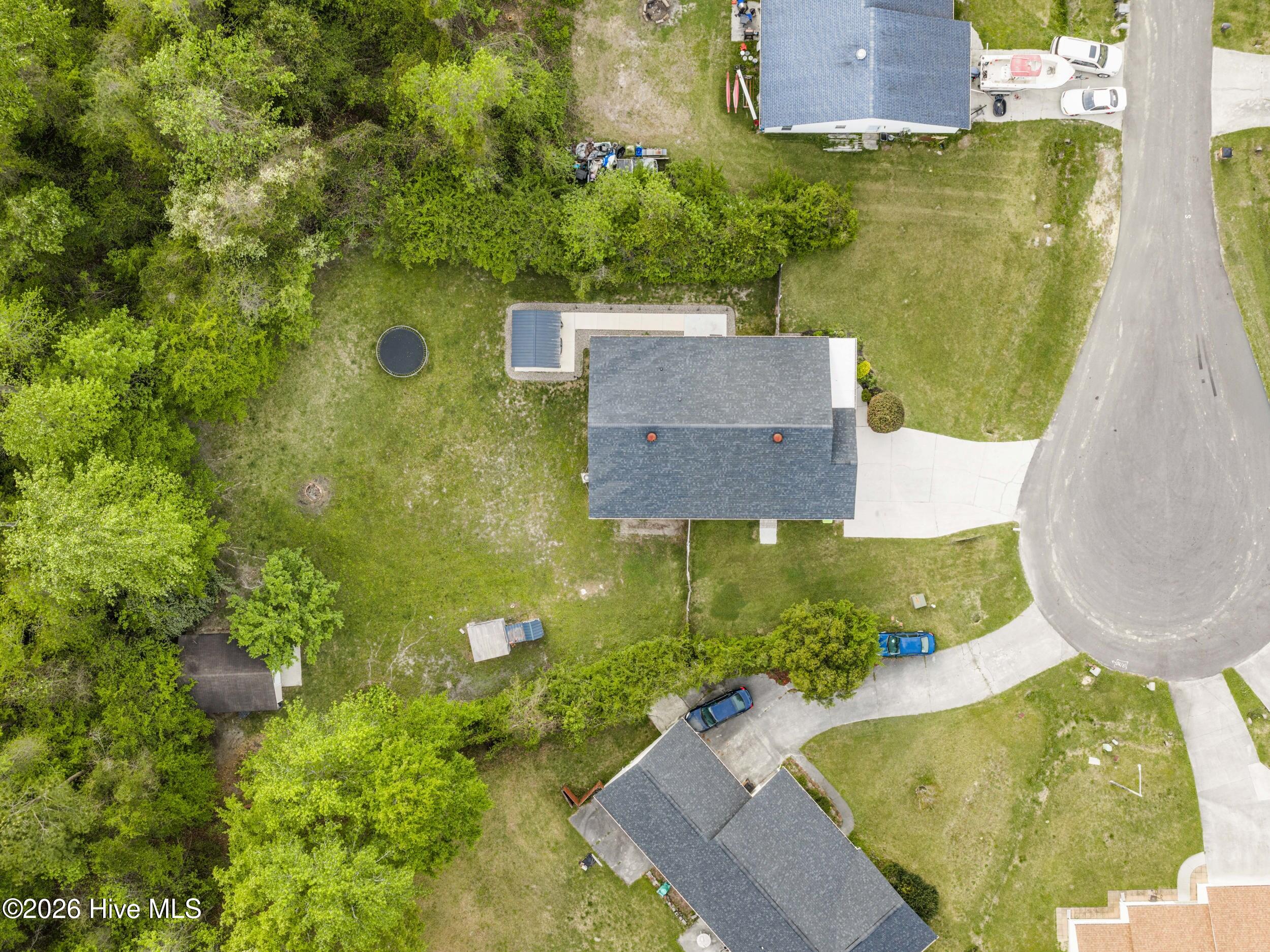 100567636 | Photo 47