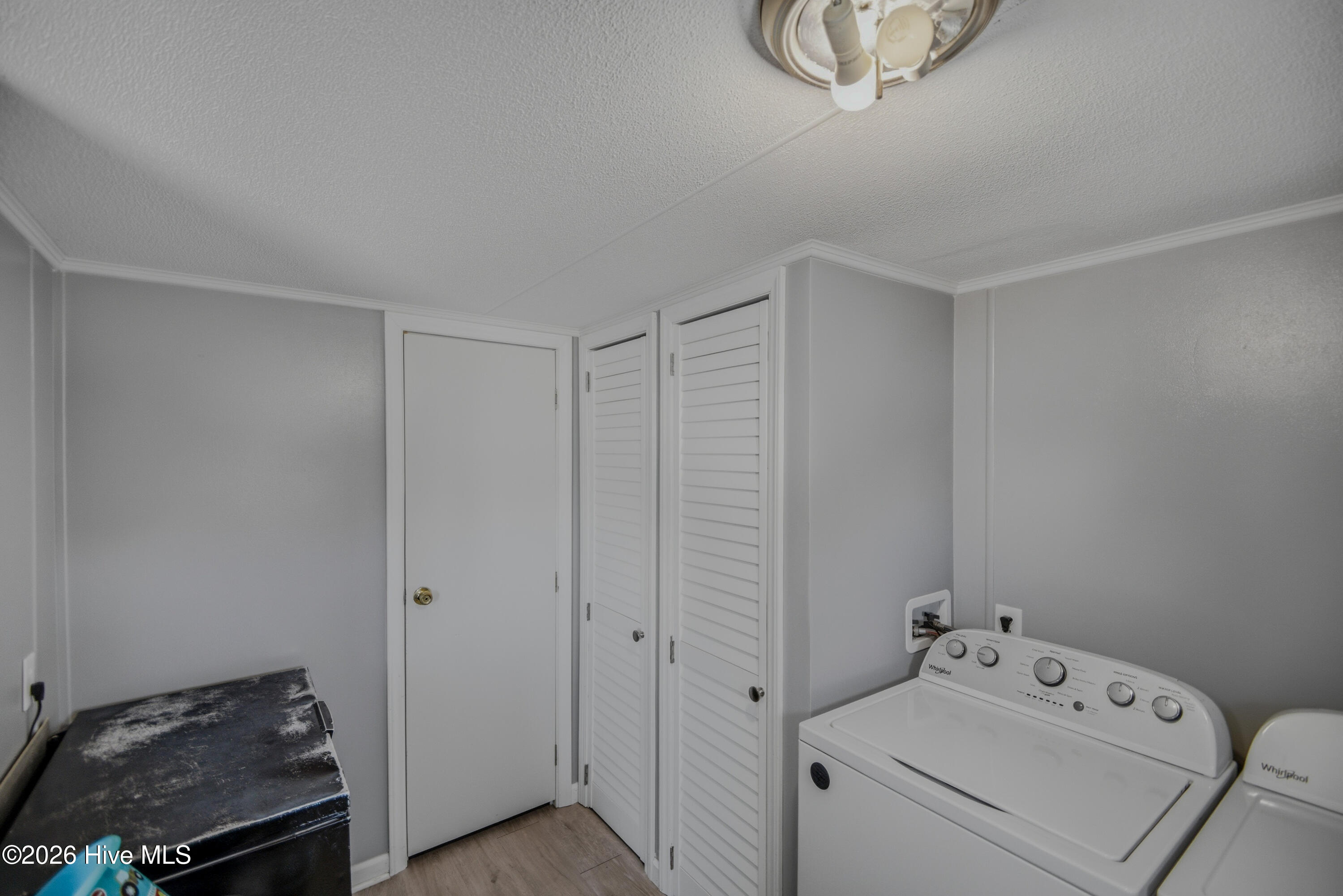 100566324 | Photo 17