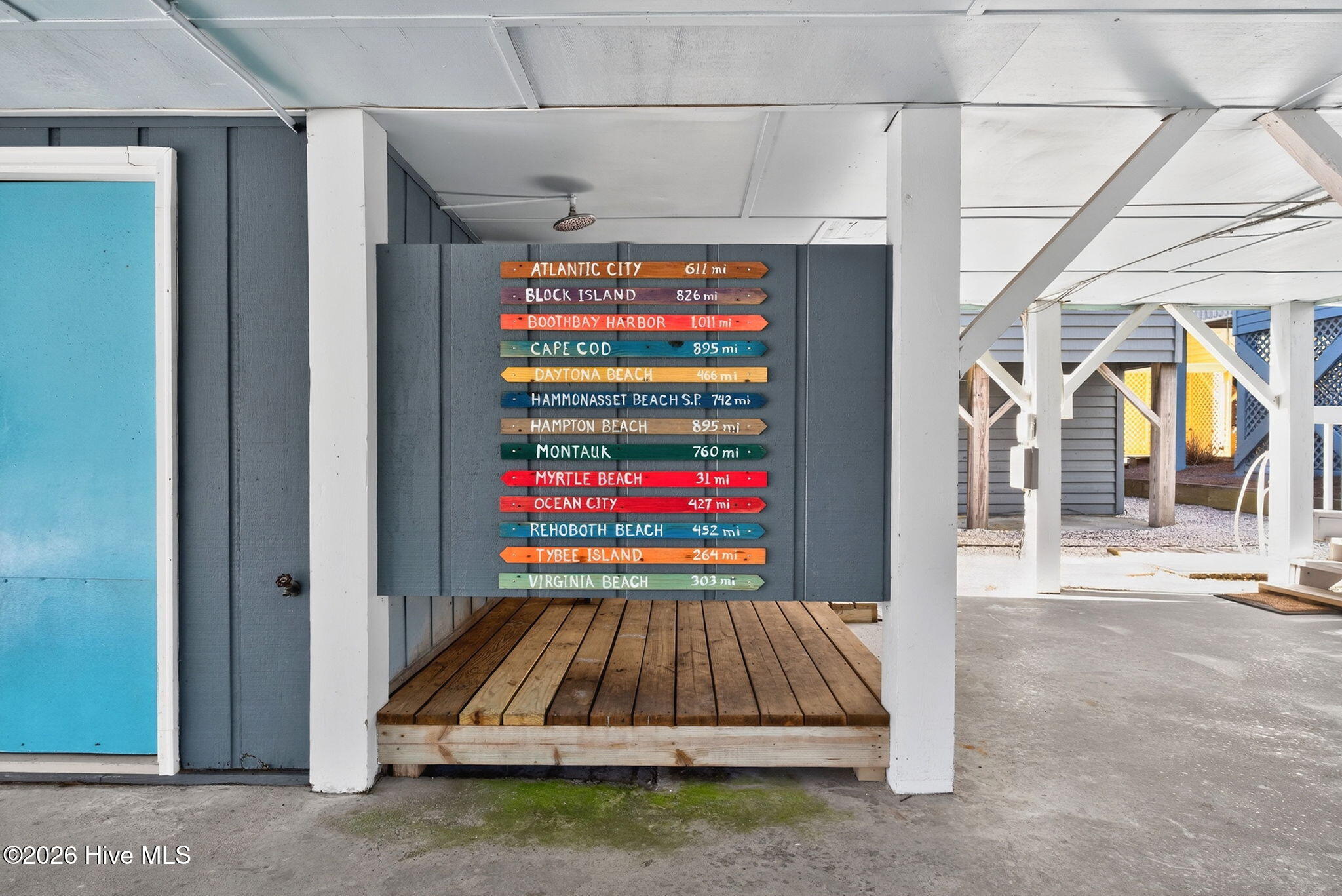 100554629 | Photo 39