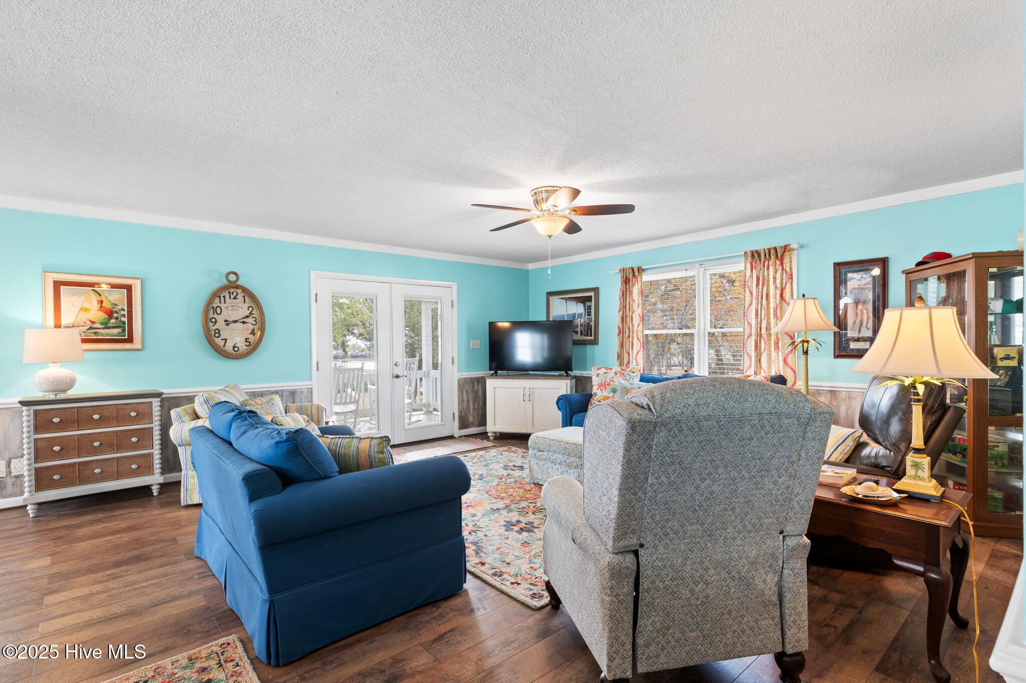 100544107 | Photo 14