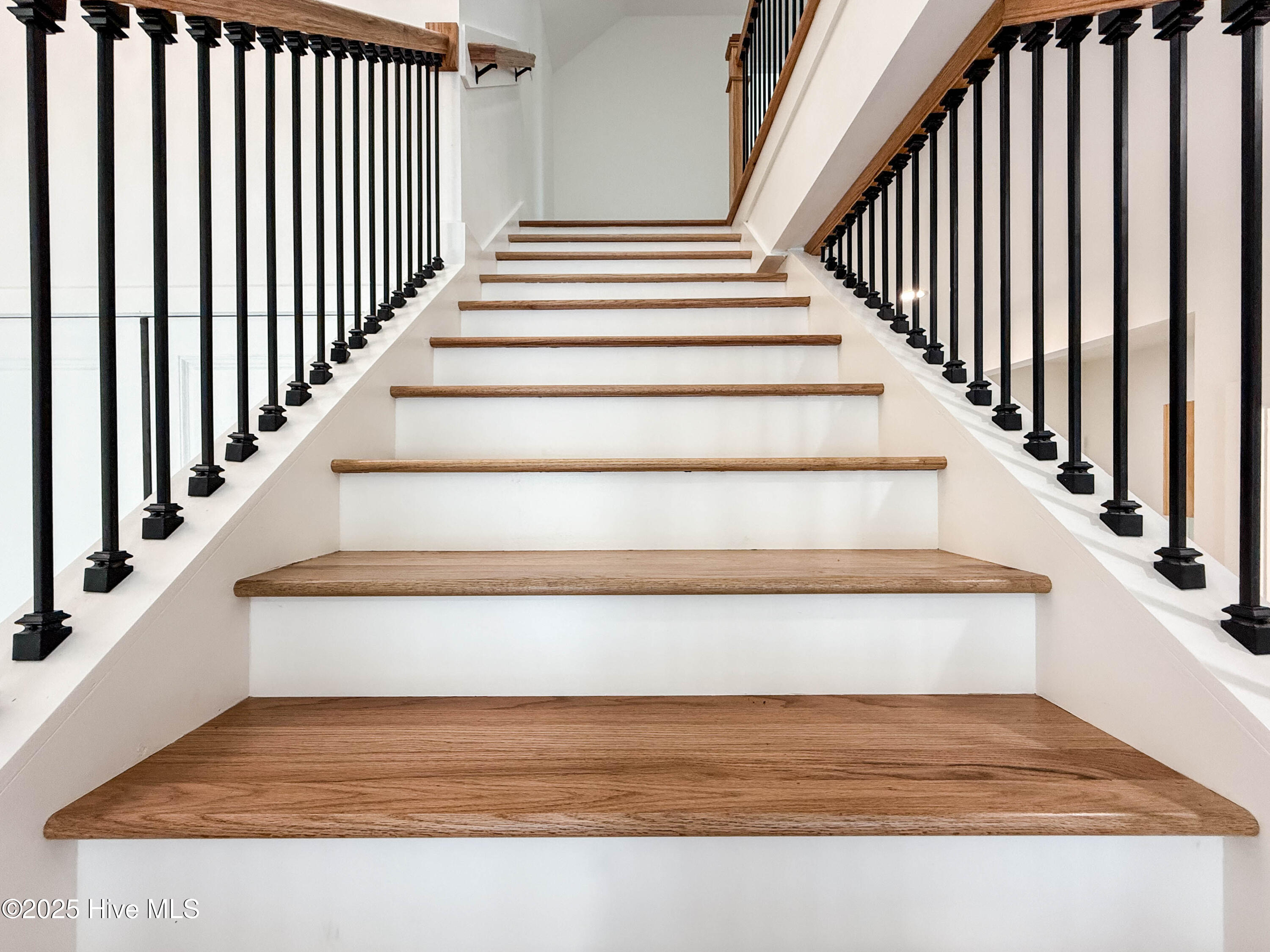 100539536 | Photo 42