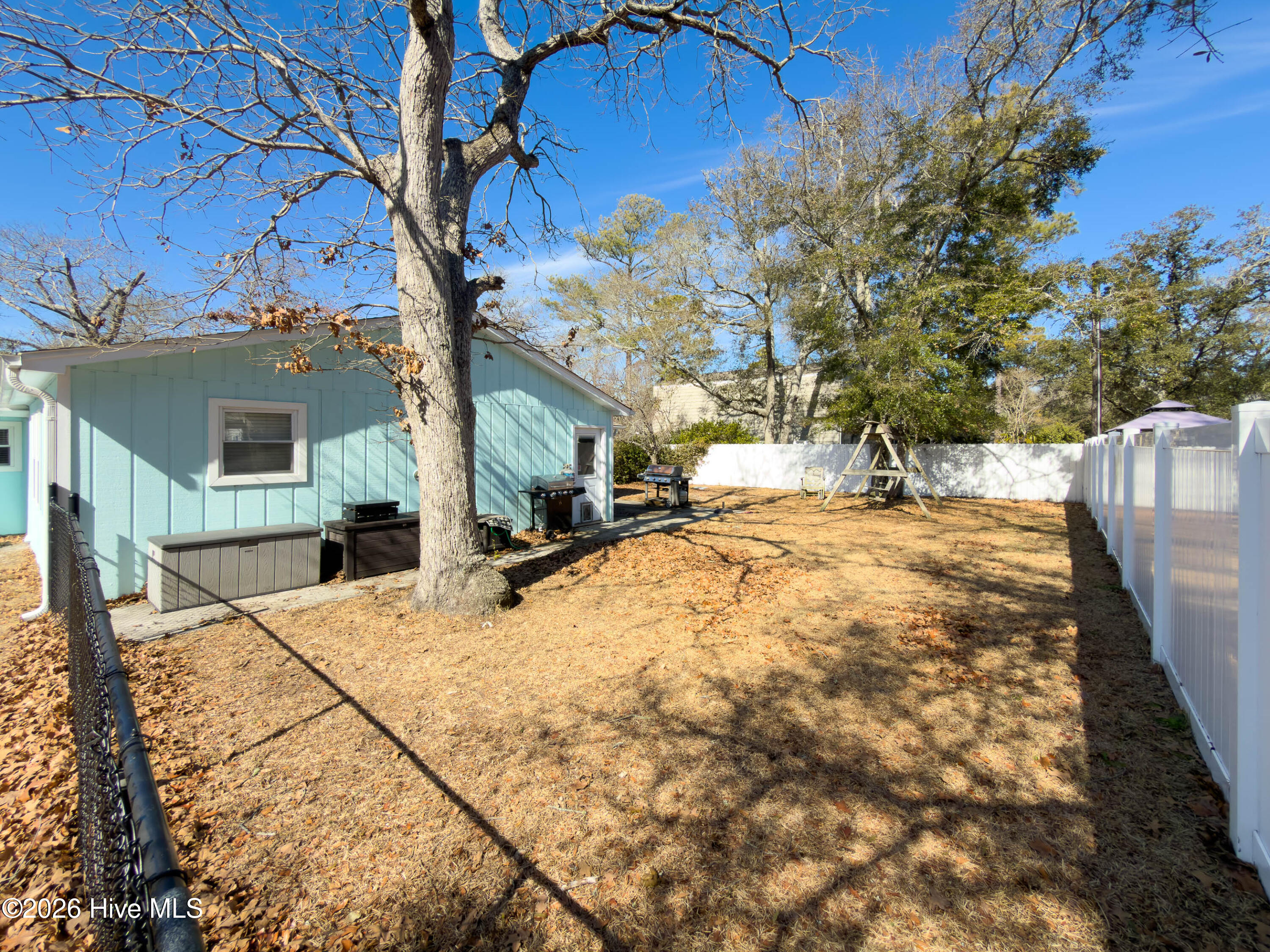 100554770 | Photo 24