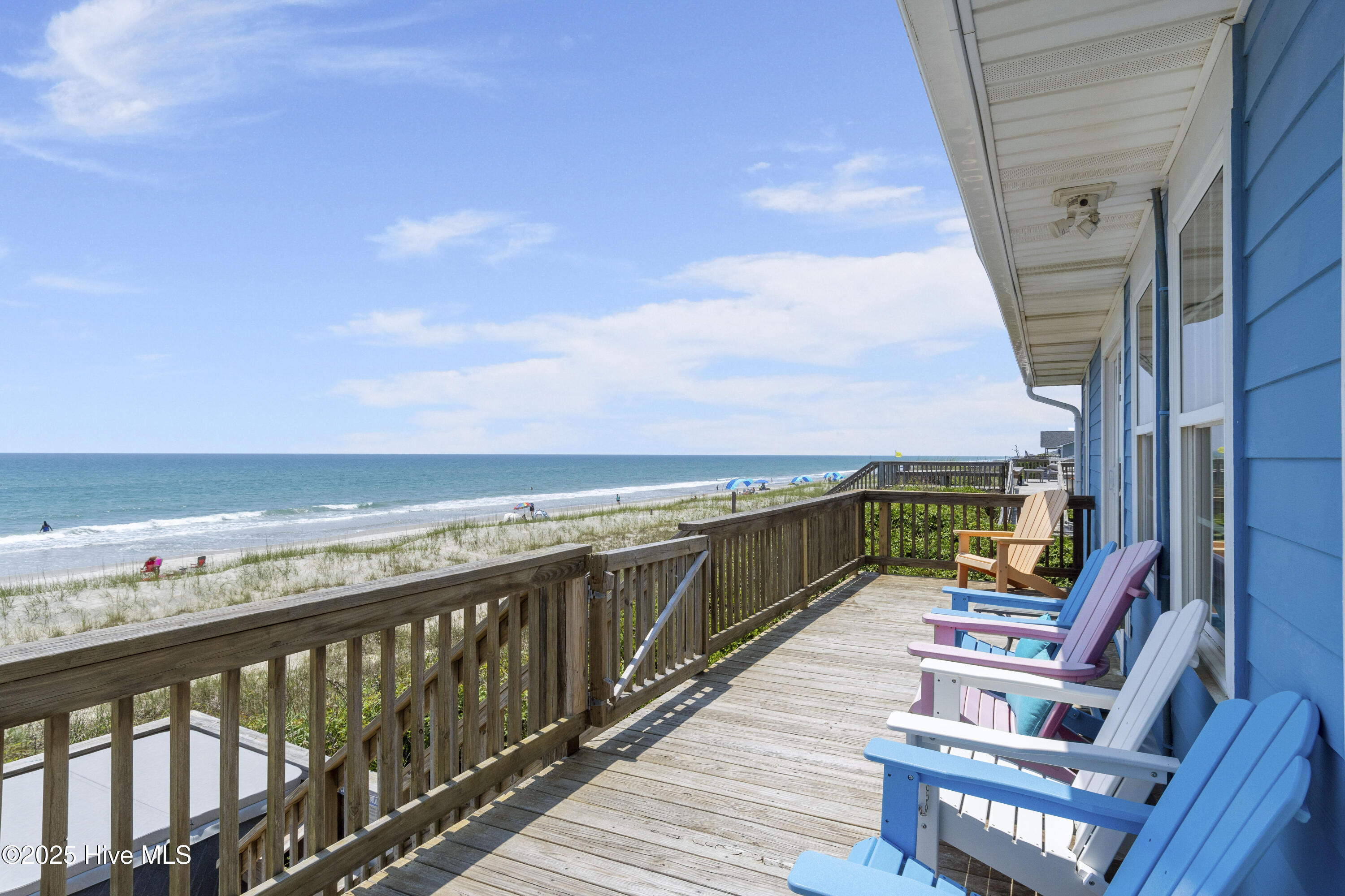 100523829 | Photo 52