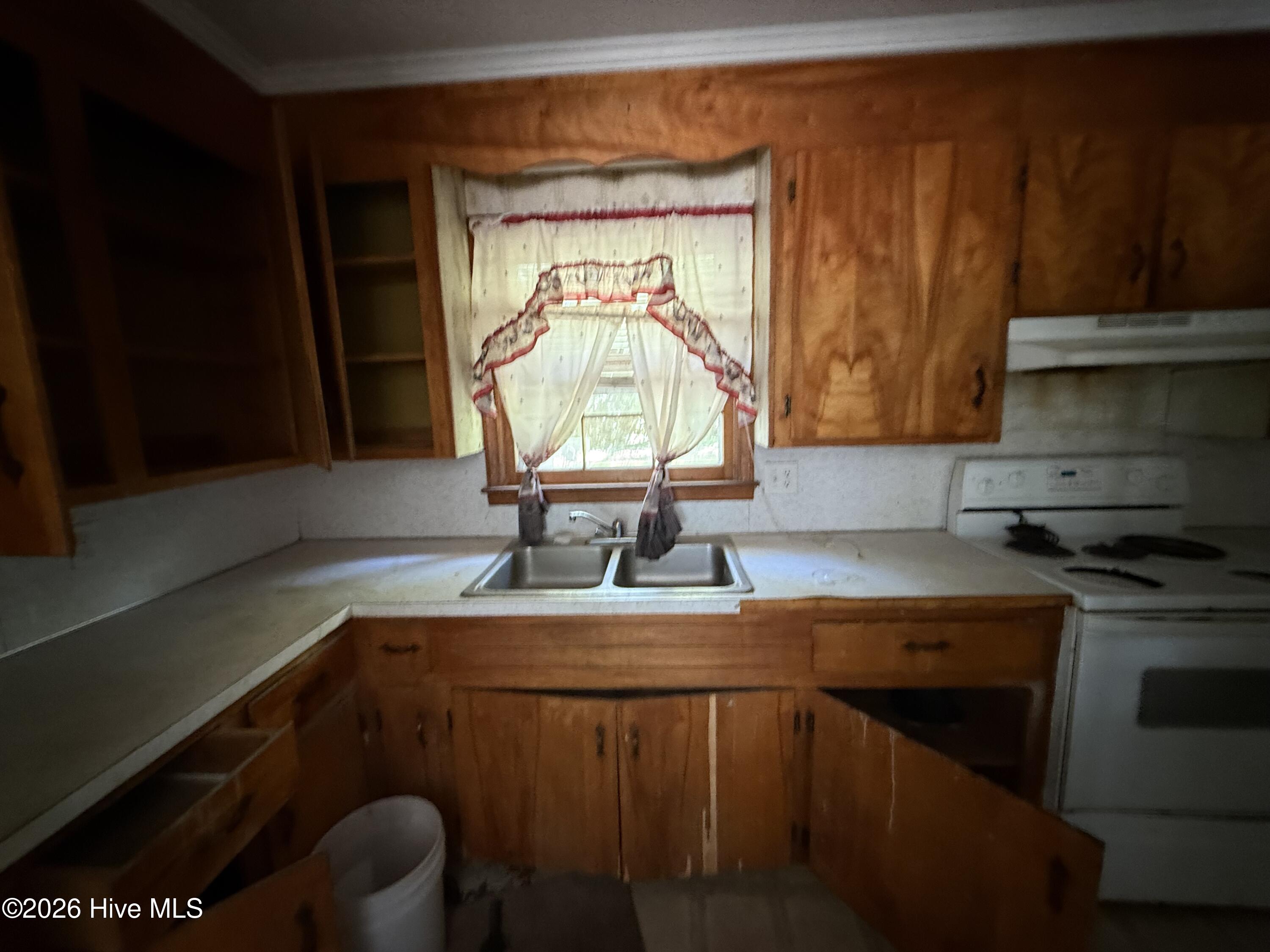 Photo 2 of Single family home for sale at 105 New St, Williamston, NC 27892 | MLS# 100608146 | Listing updated on 2026-10-05