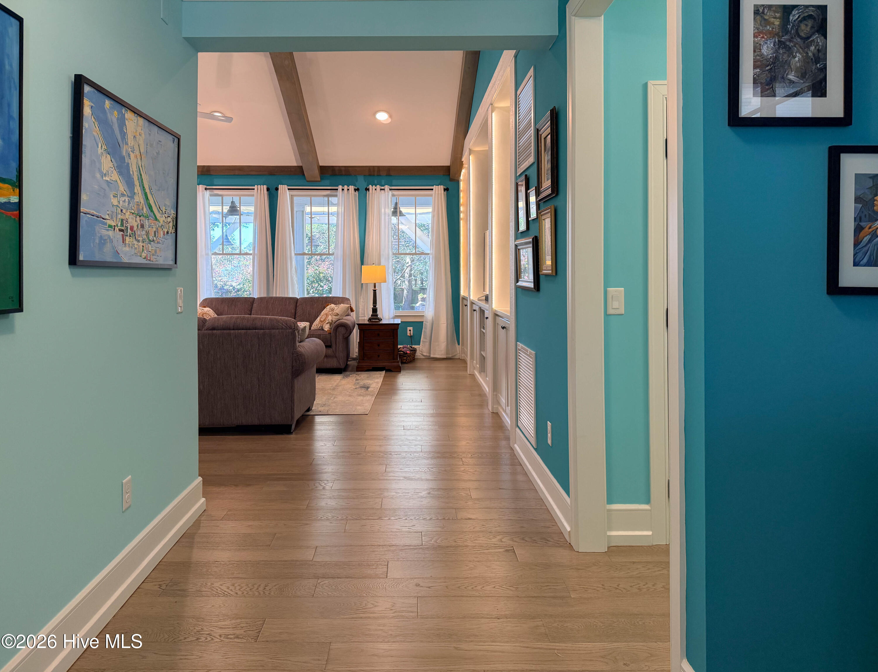 100559025 | Photo 14