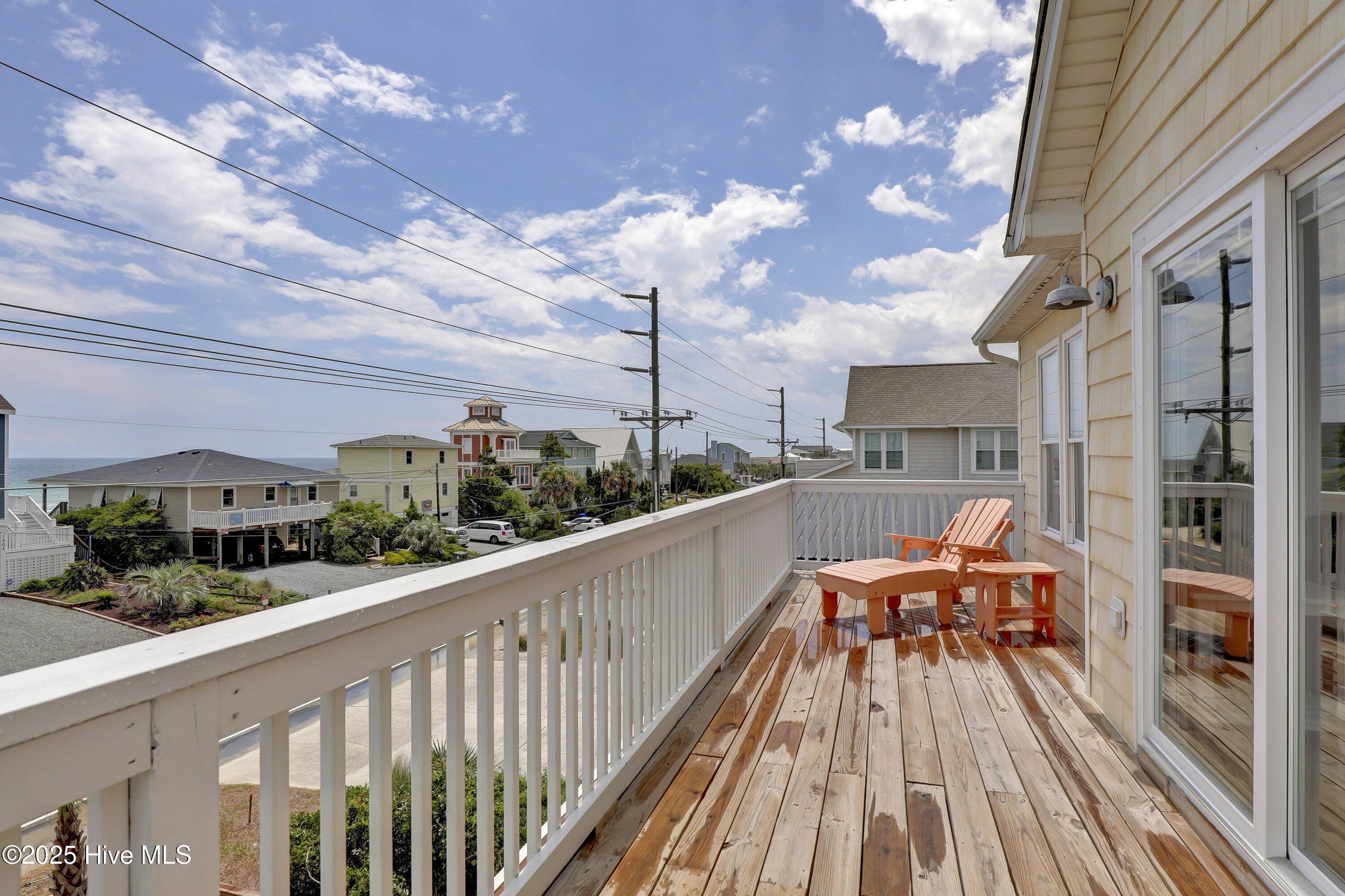 100521300 | Photo 49