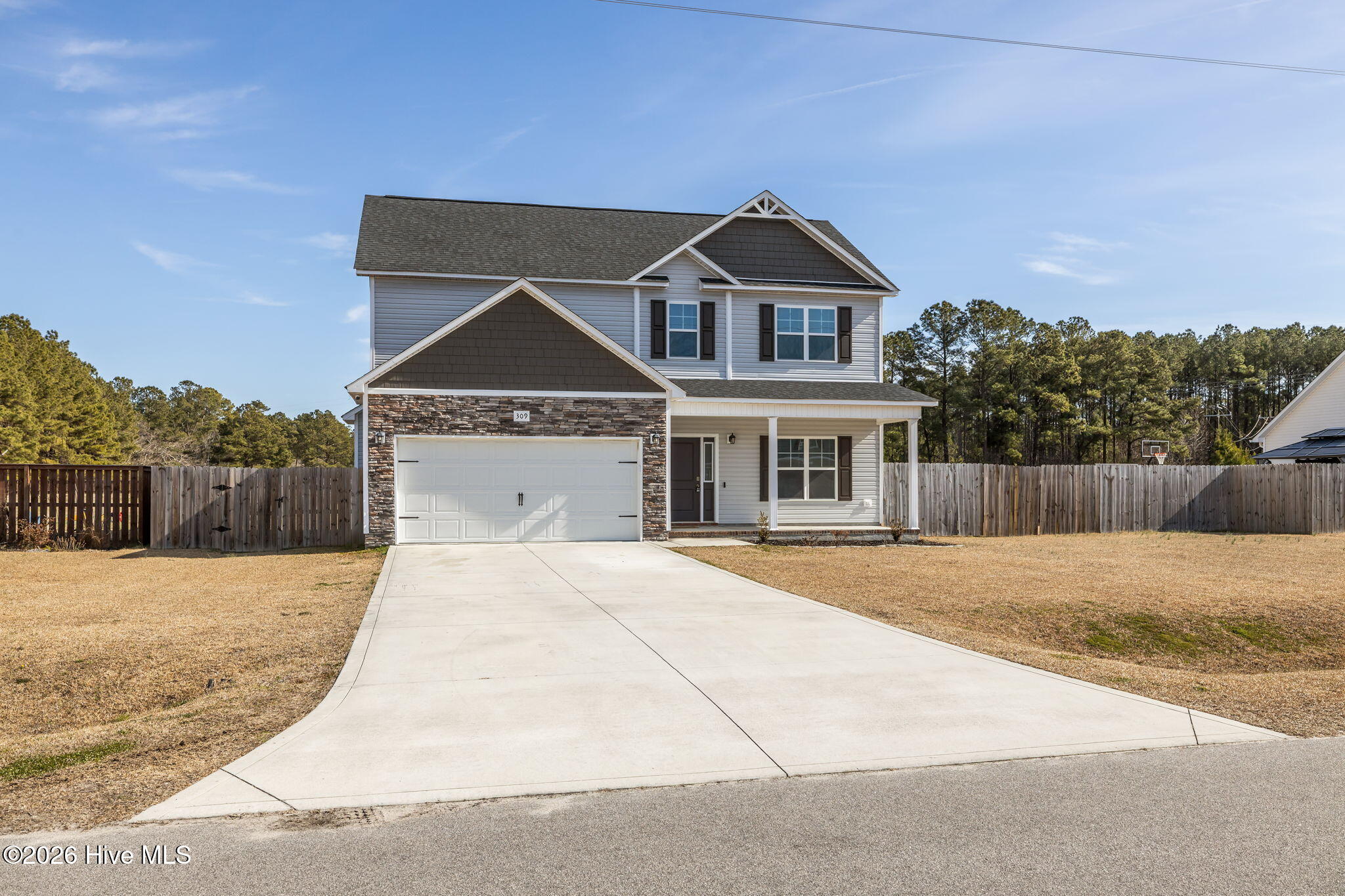 Homes for sale in Maysville, NC | 309 Sunrose Dr, Maysville, NC 28555 | MLS# 100552339