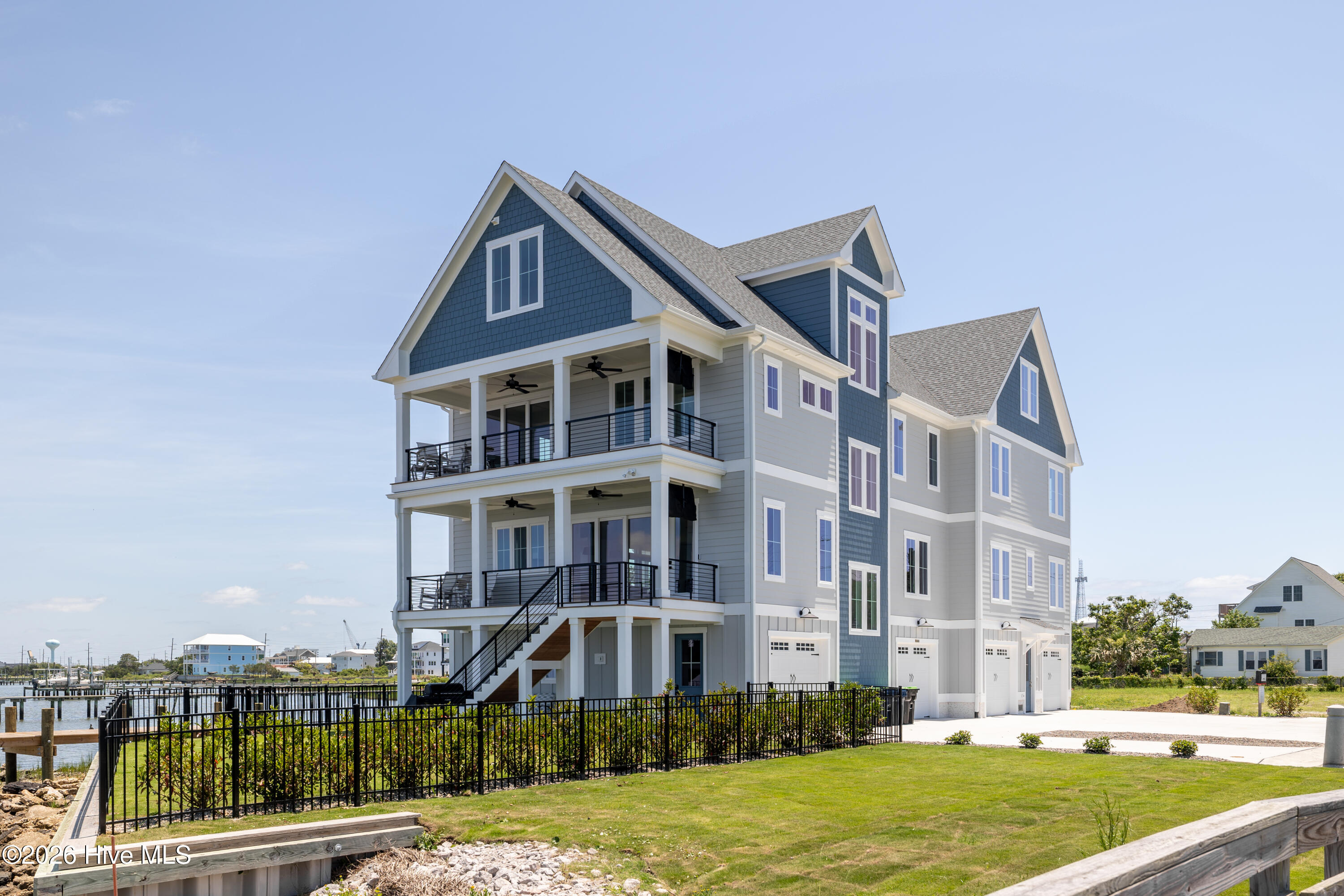 514 N 11th Street B,Morehead City