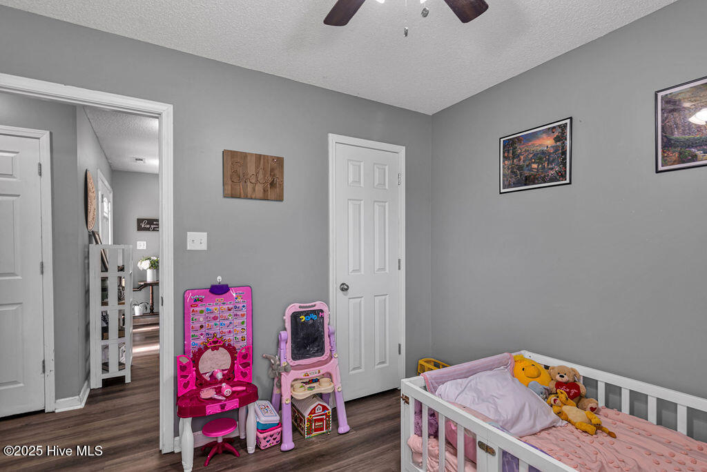 100533918 | Photo 23