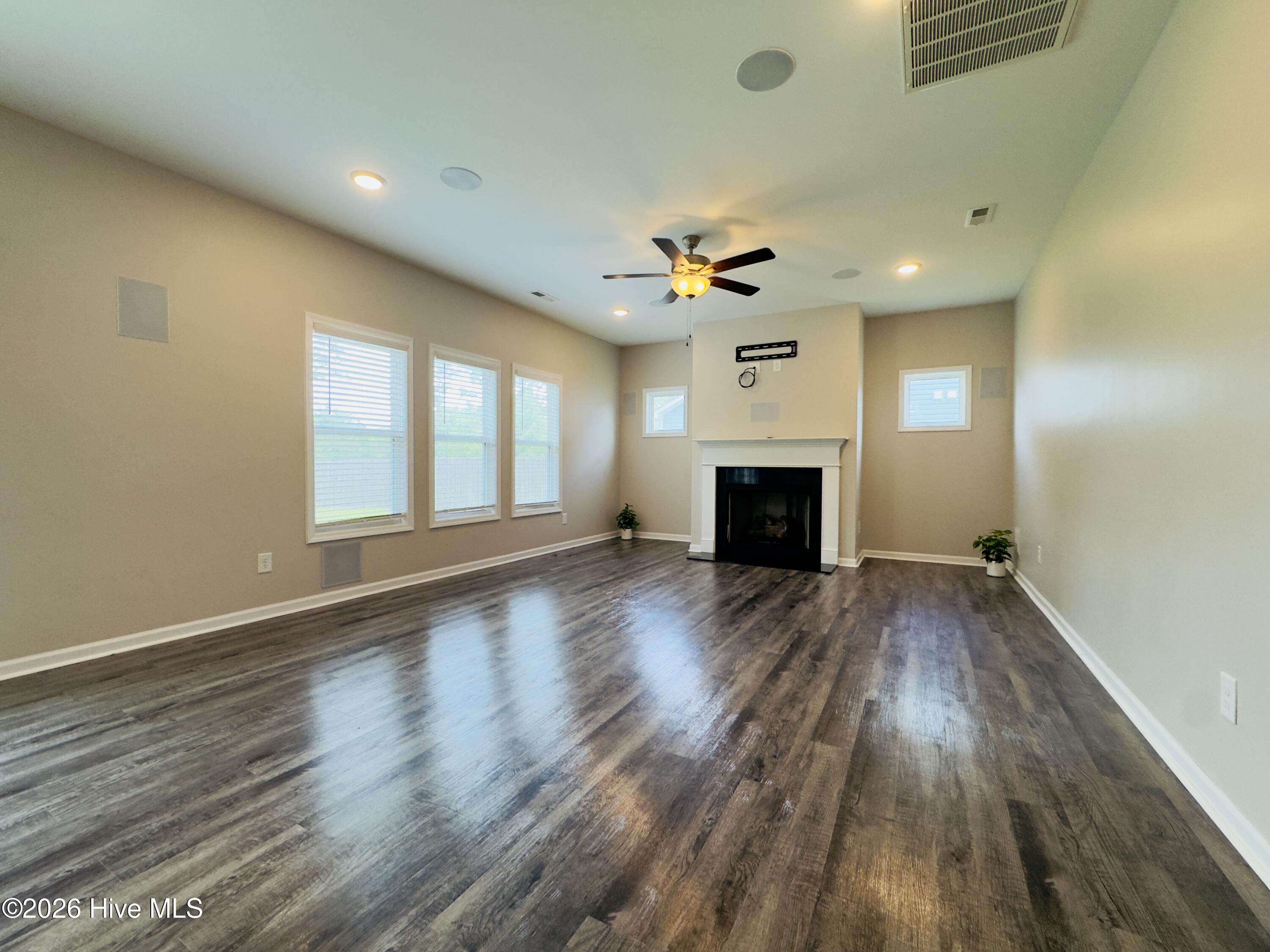 306 Independence Boulevard,Newport