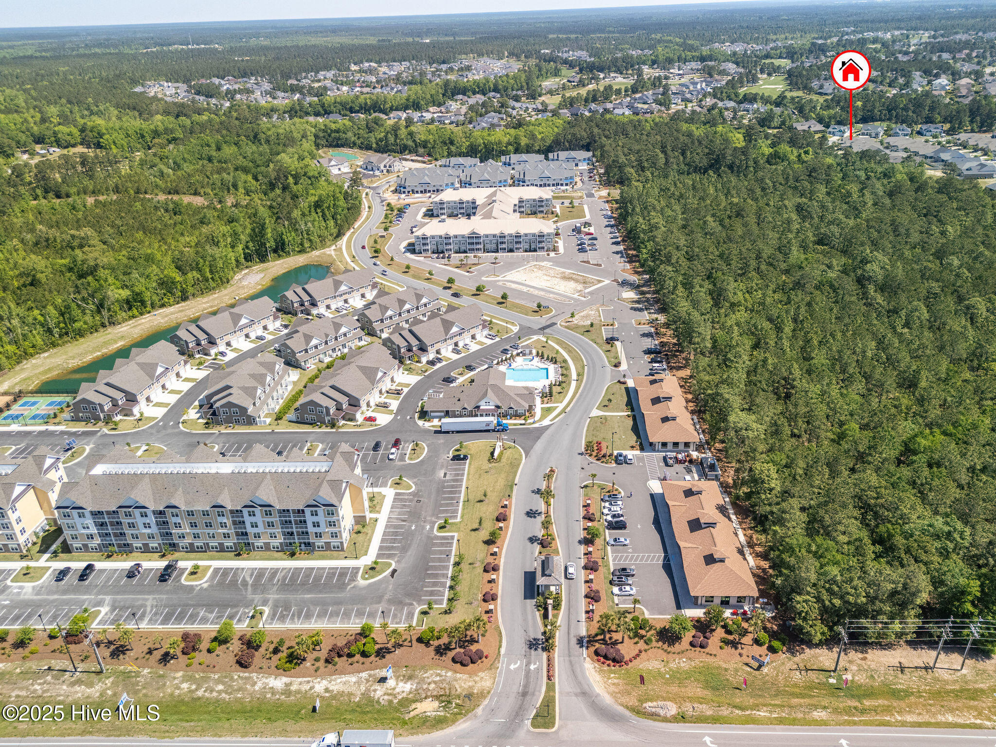 100540616 | Photo 64