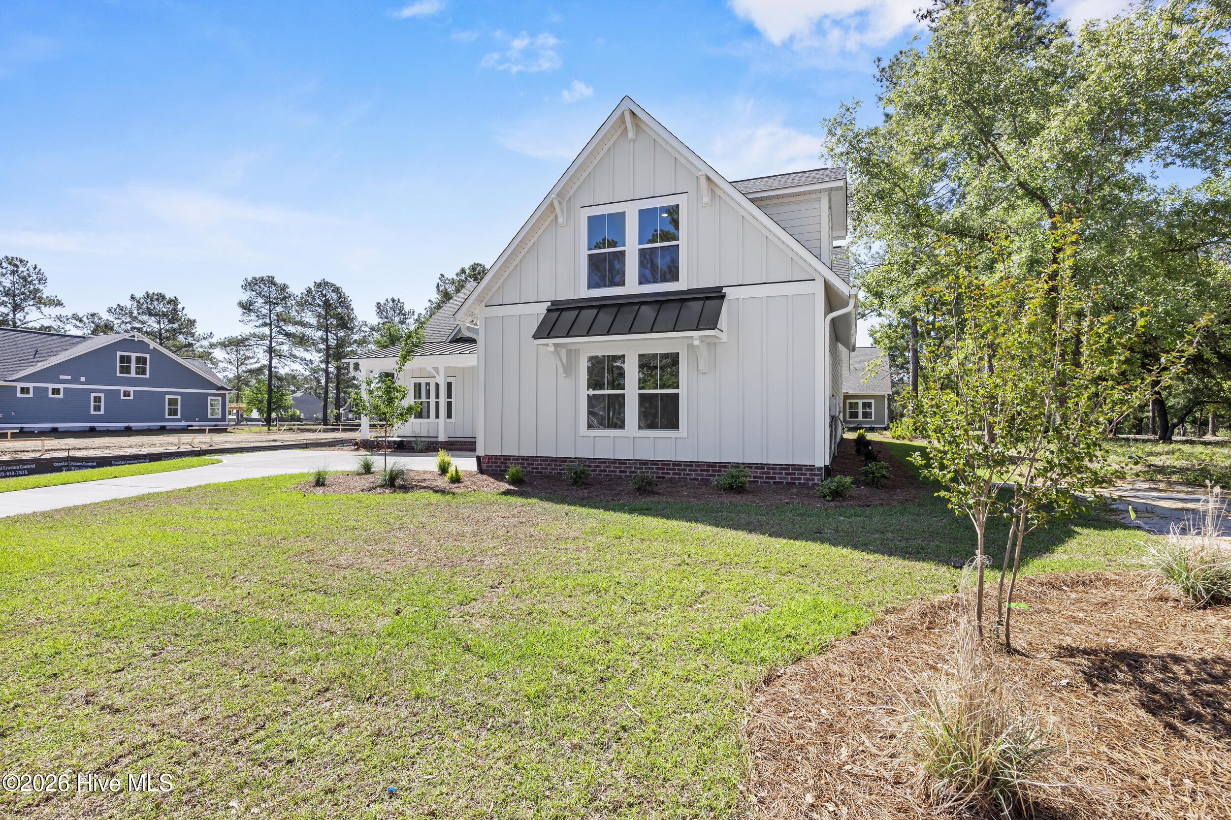 100554696 | Photo 40