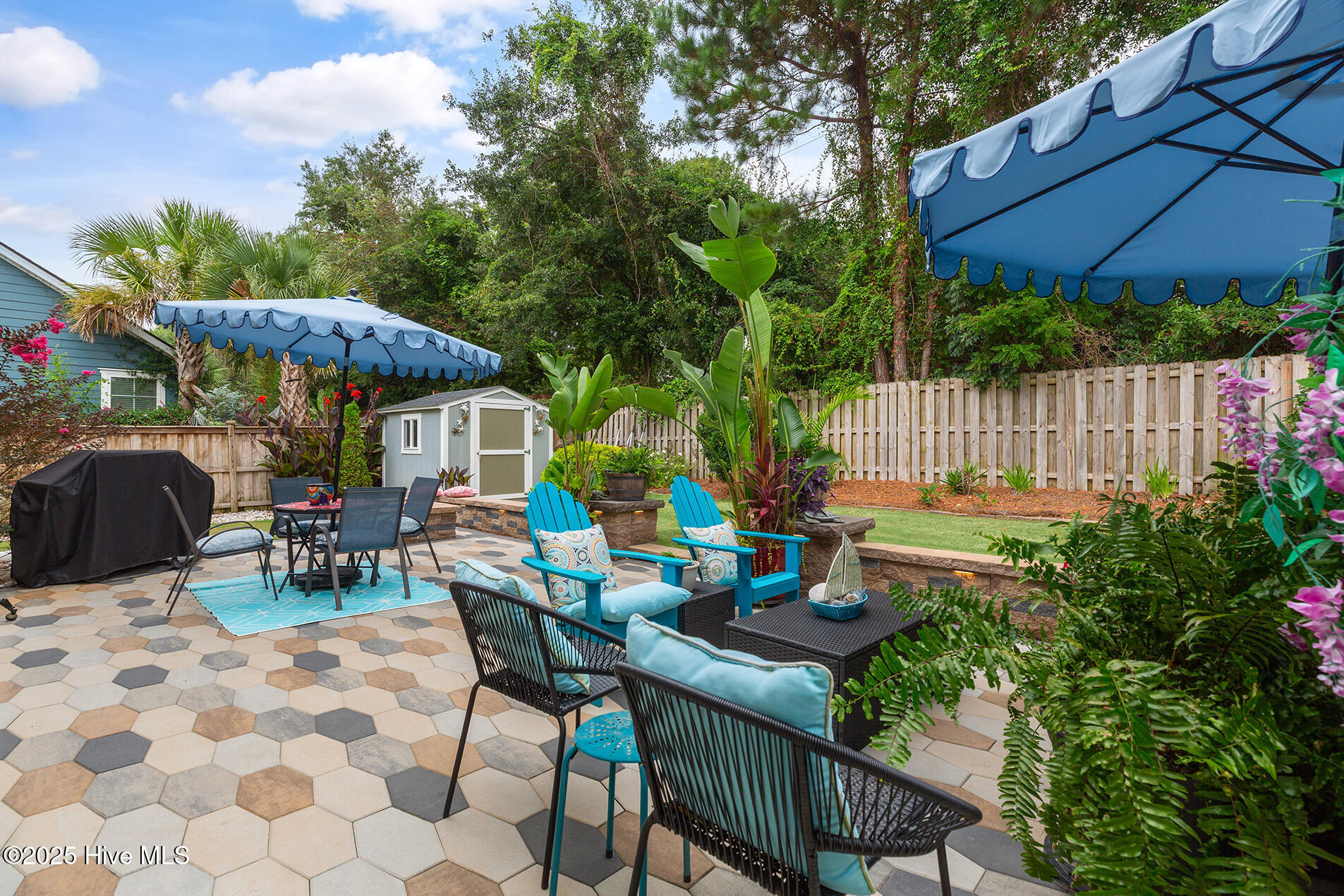 100531047 | Photo 58